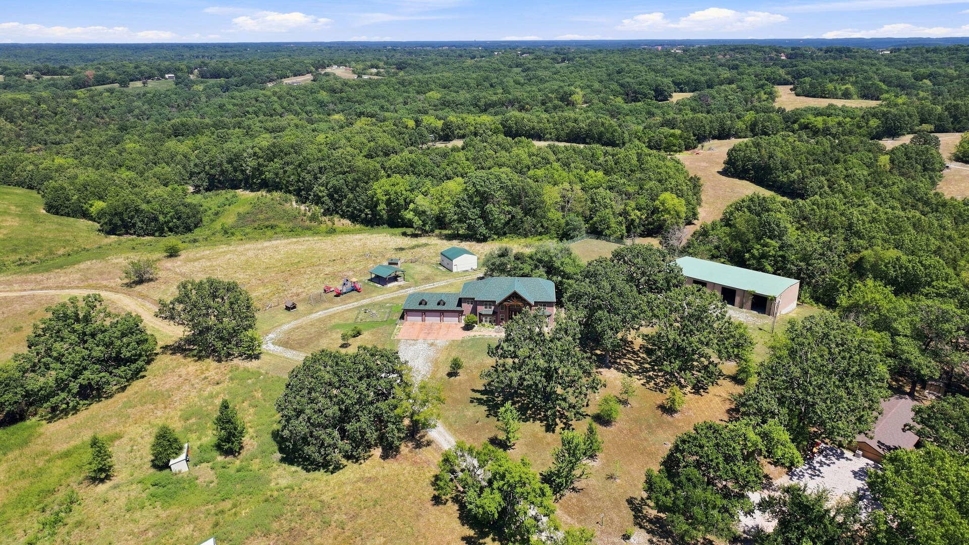 495 Shady Oak Lane, Reeds Spring, MO 65737 16-web-or-mls-top drone 1
