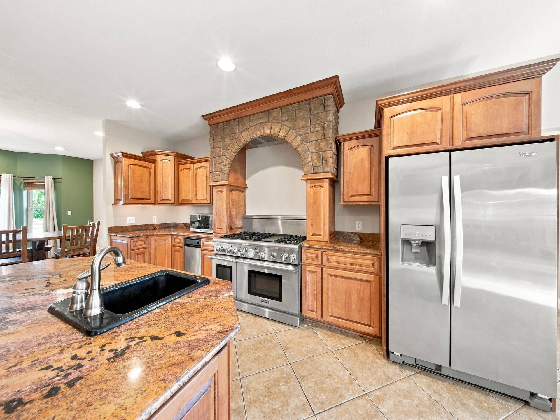 495 Shady Oak Lane, Reeds Spring, MO 65737 45-web-or-mls-kitchen 7