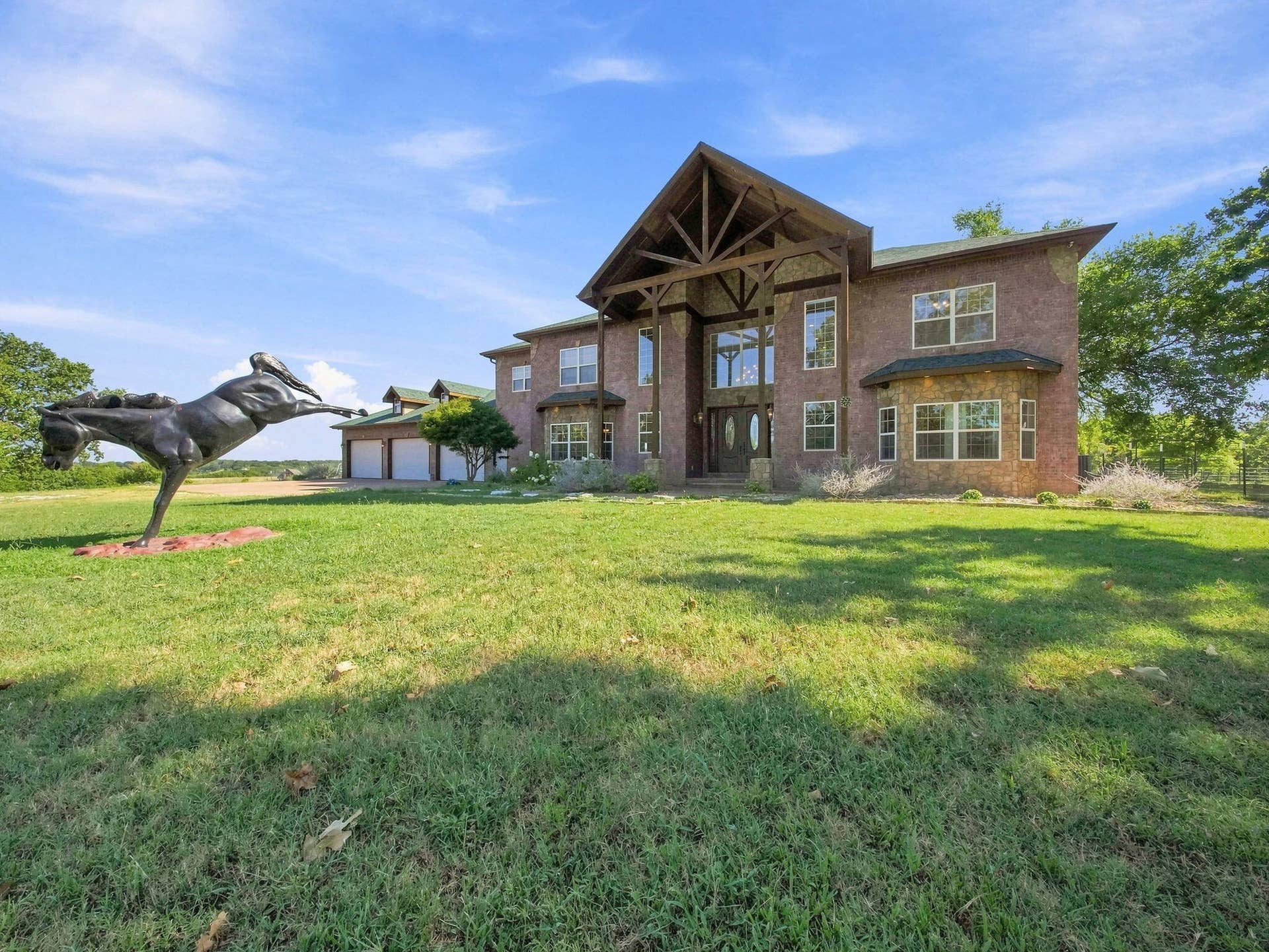 495 Shady Oak Lane, Reeds Spring, MO 65737 10-web-or-mls-front 3