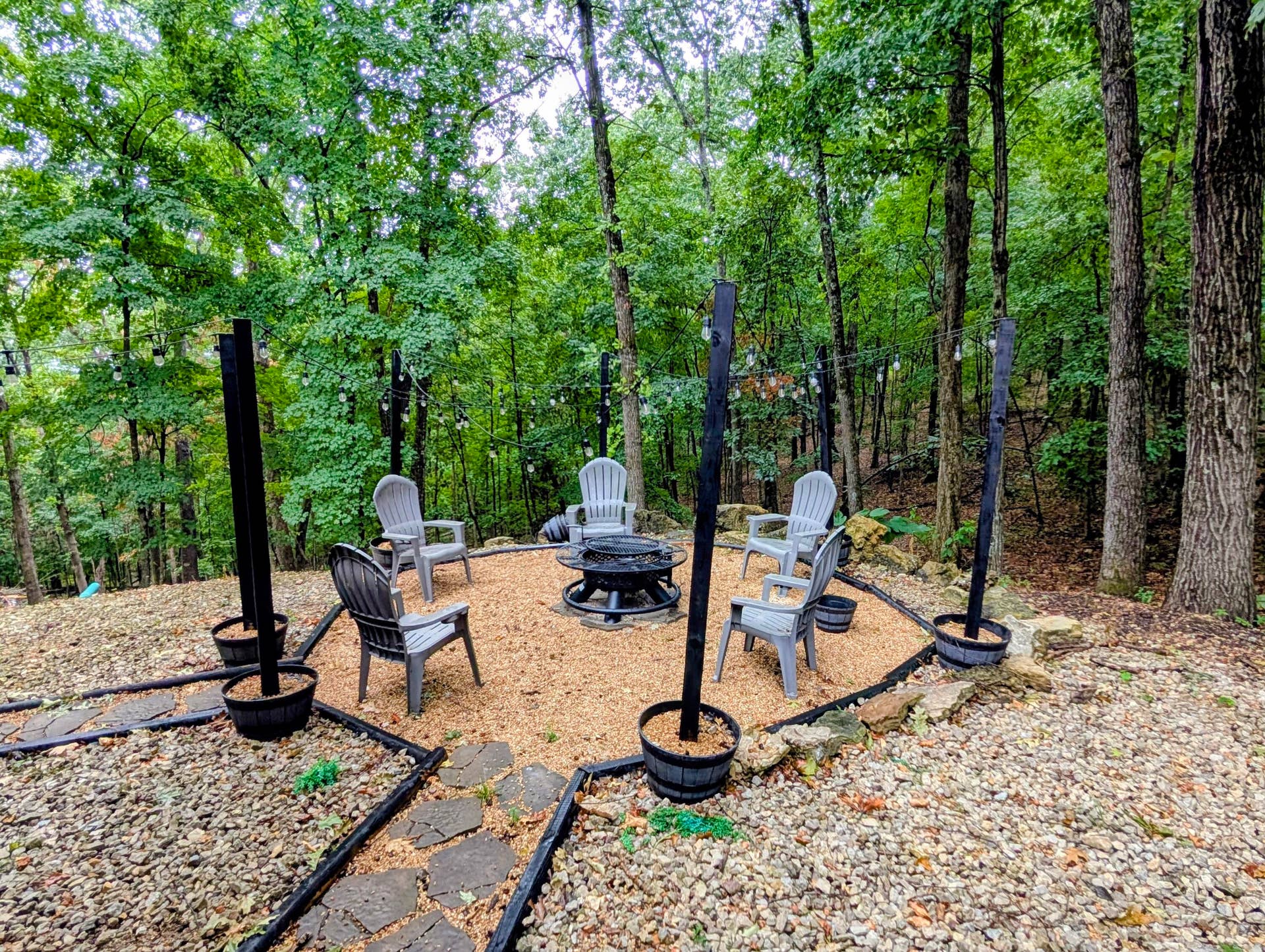 166 Queensberry Road, Branson West, MO 65737 Firepit