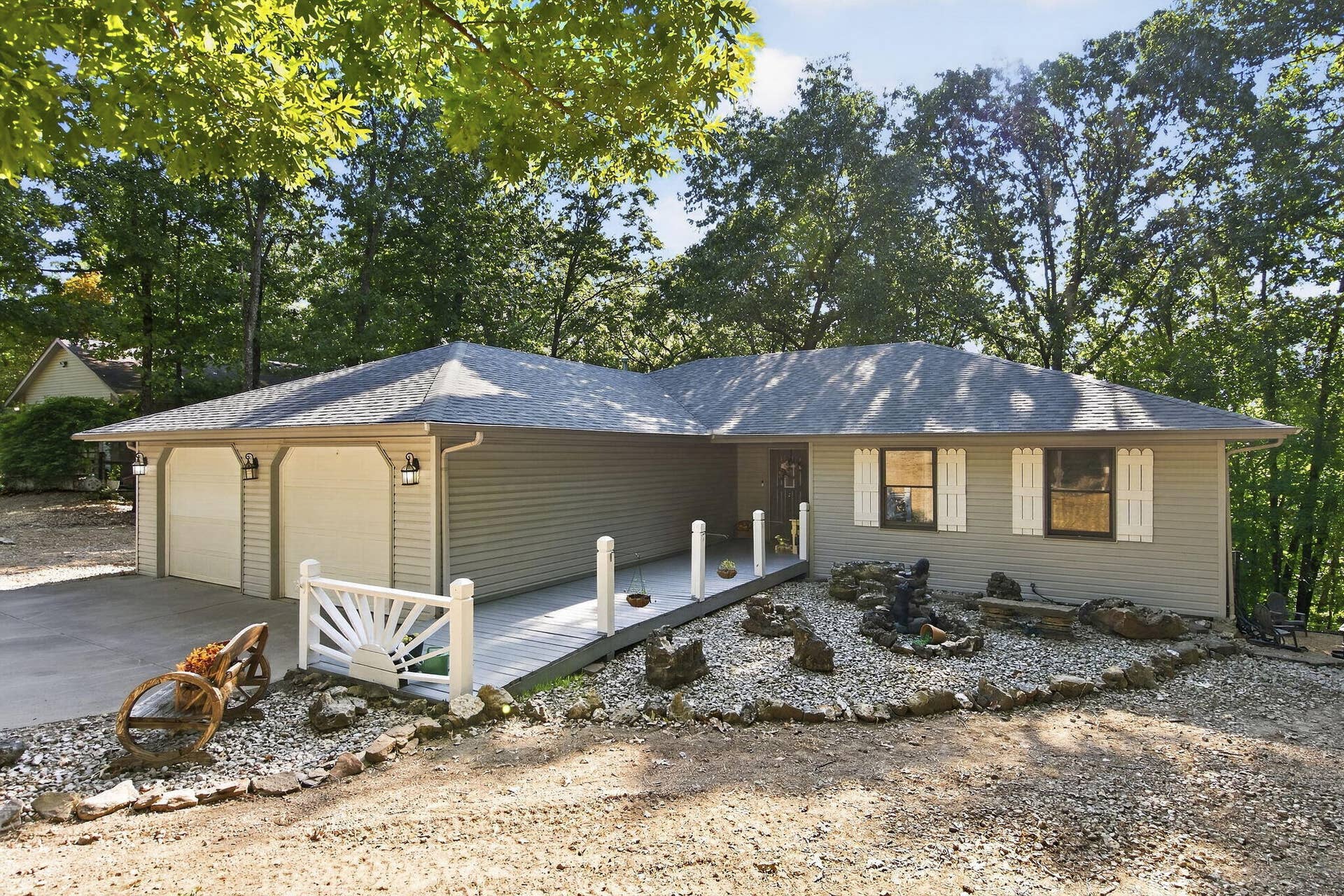 166 Queensberry Road, Branson West, MO 65737 3-web-or-mls-HWJ07802 (2)