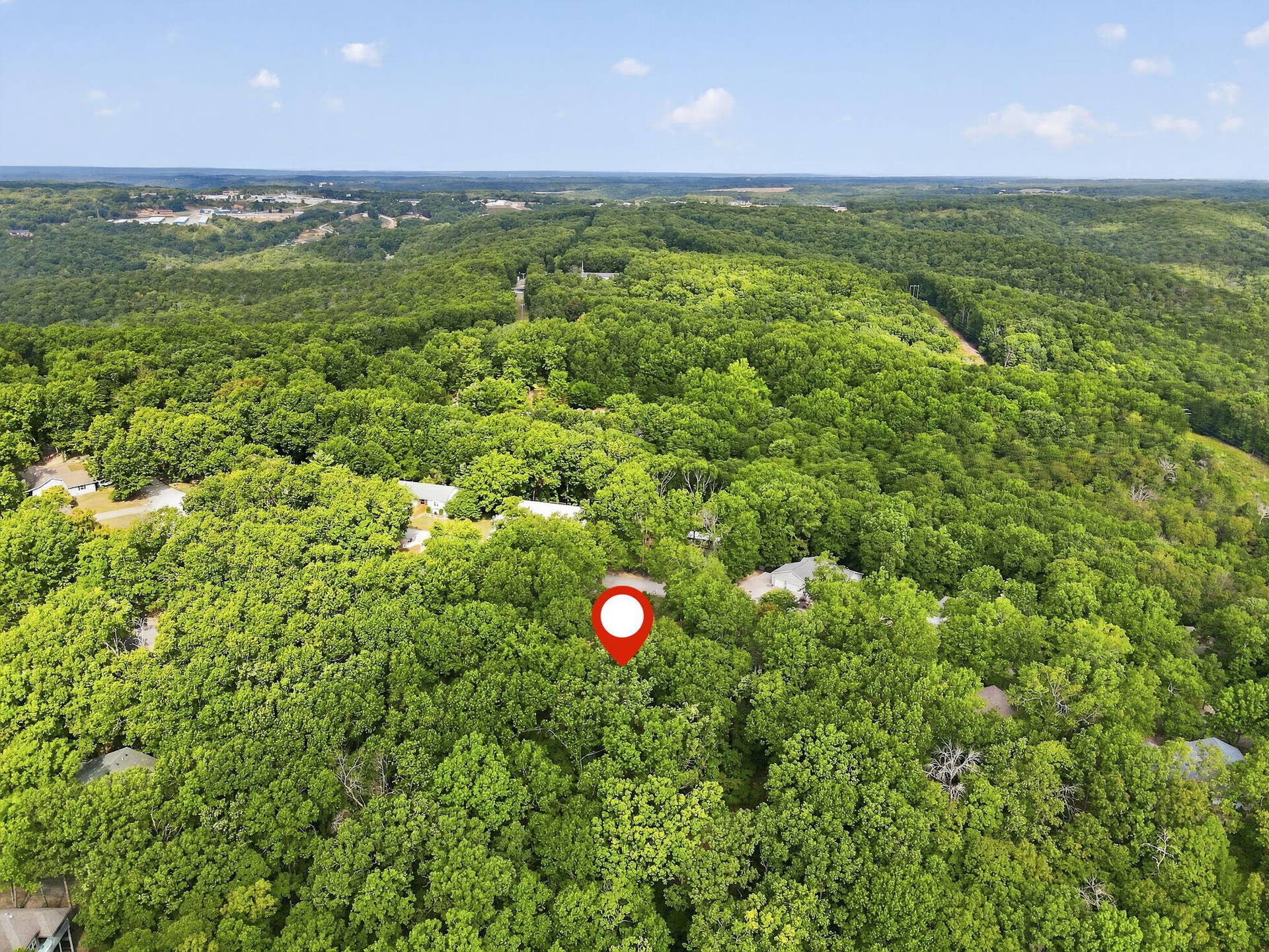 166 Queensberry Road, Branson West, MO 65737 38-web-or-mls-dji_fly_20260901_102750_81
