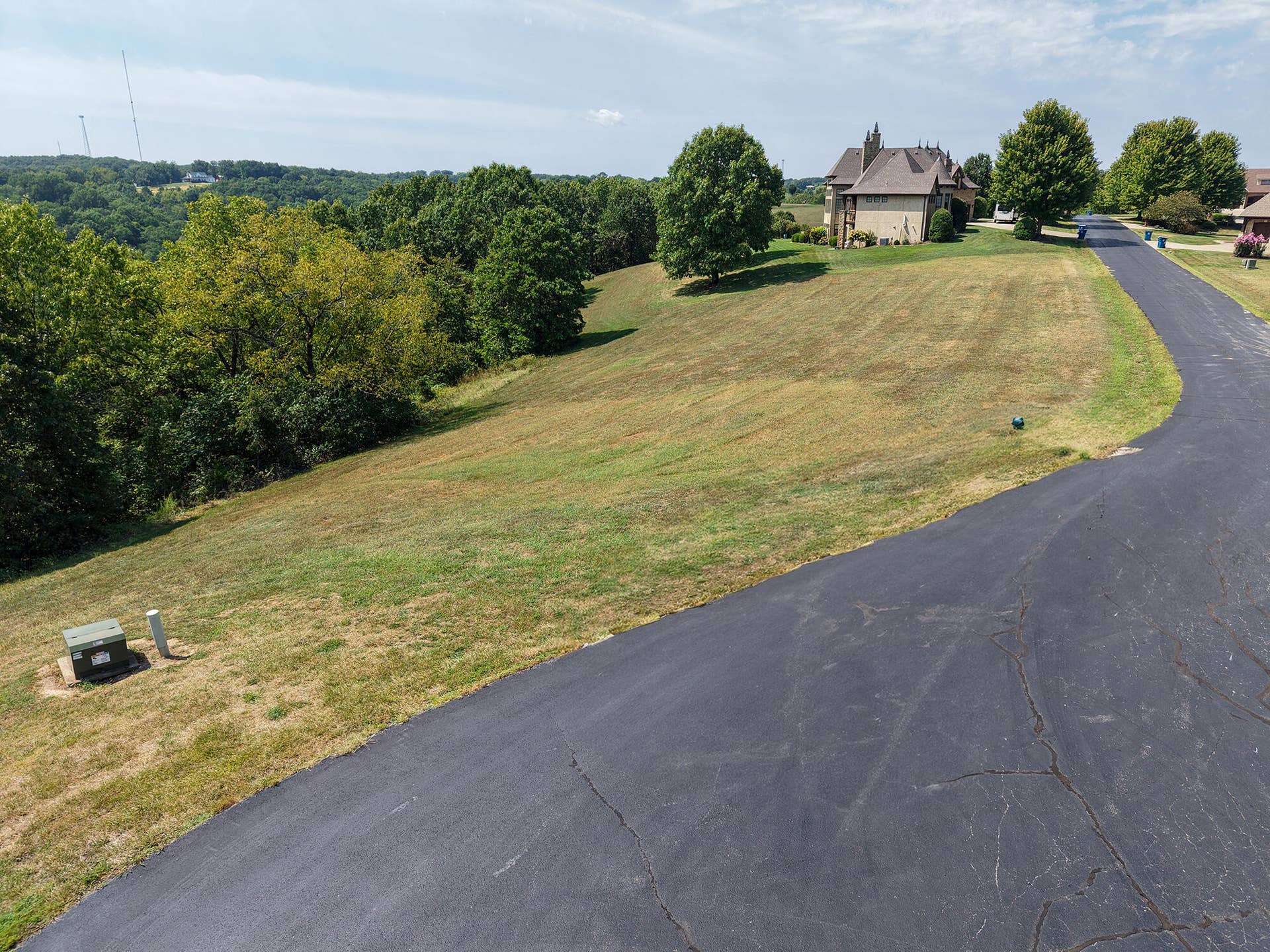 1254 Newbury Road, Reeds Spring, MO 65737 301