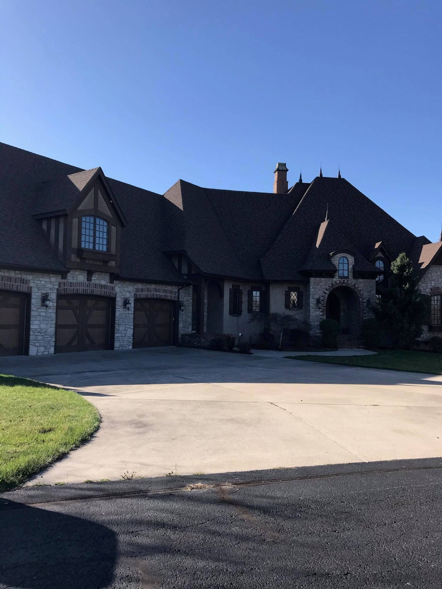 1254 Newbury Road, Reeds Spring, MO 65737 Neighboring House