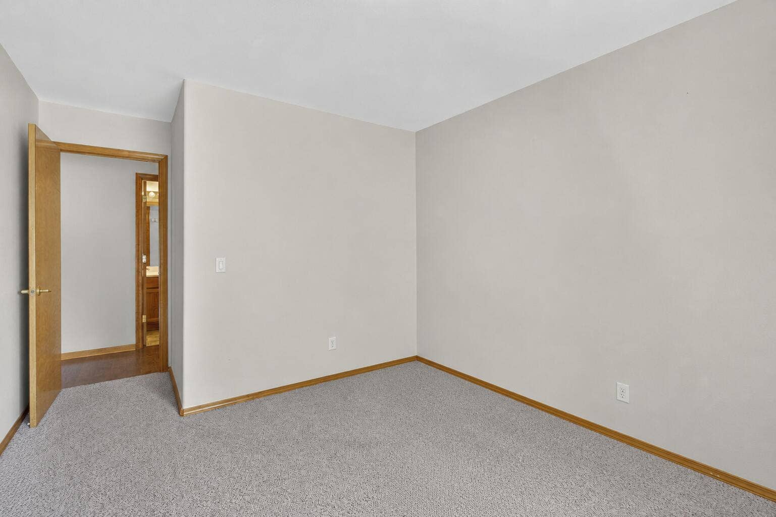 236 N Catamount Blvd