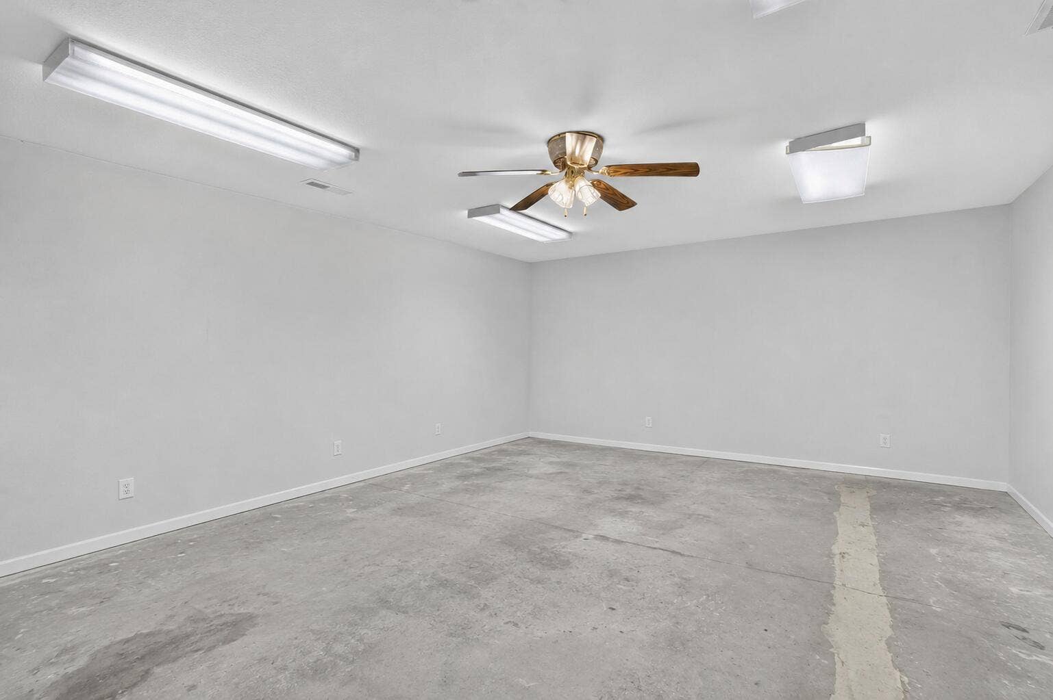 236 N Catamount Blvd