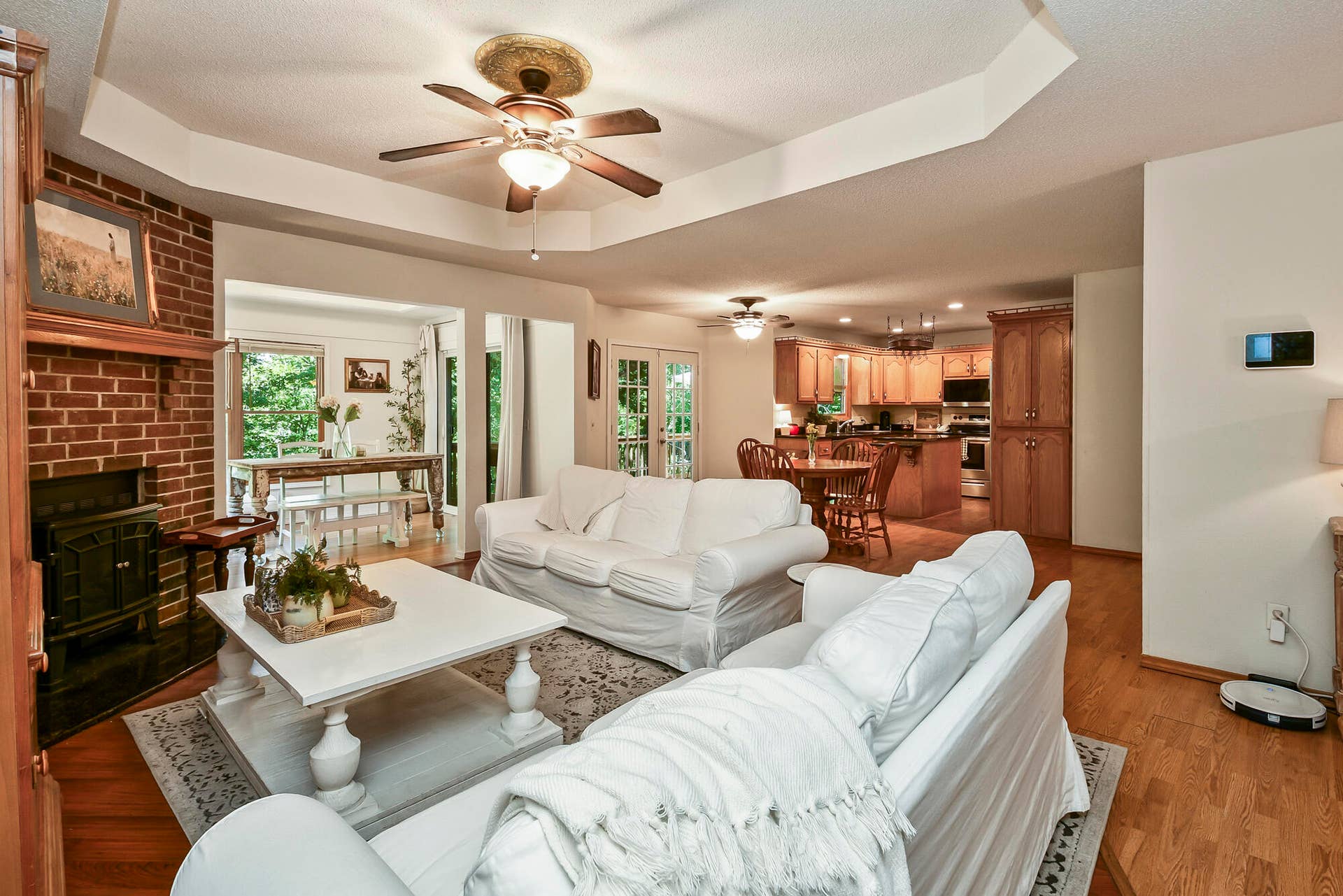 61 Northwoods Drive, Kimberling City, MO 65686 Living/Kitchen/Dining