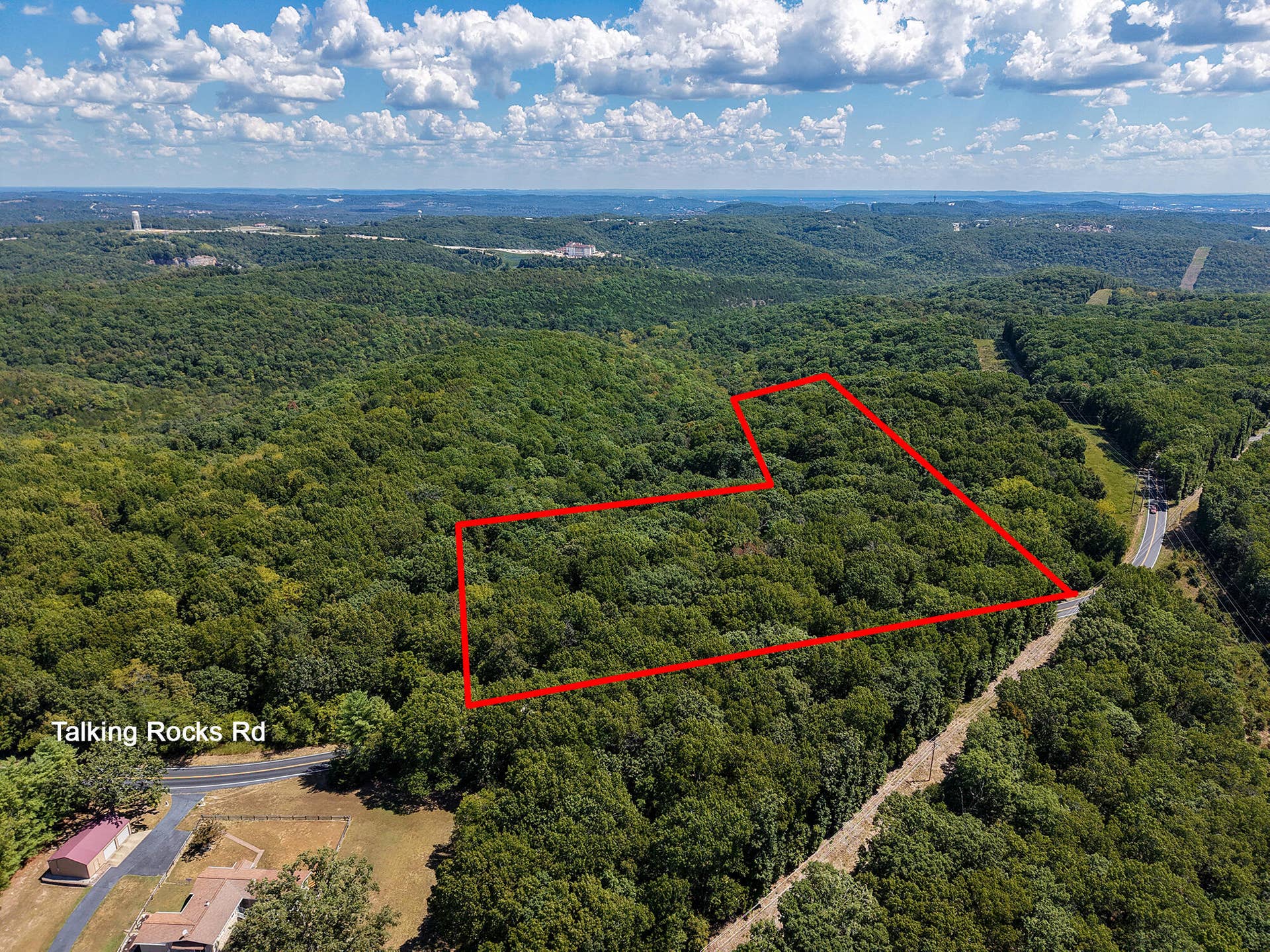 62 Seldom Seen Lane, Branson West, MO 65737 Outline 2