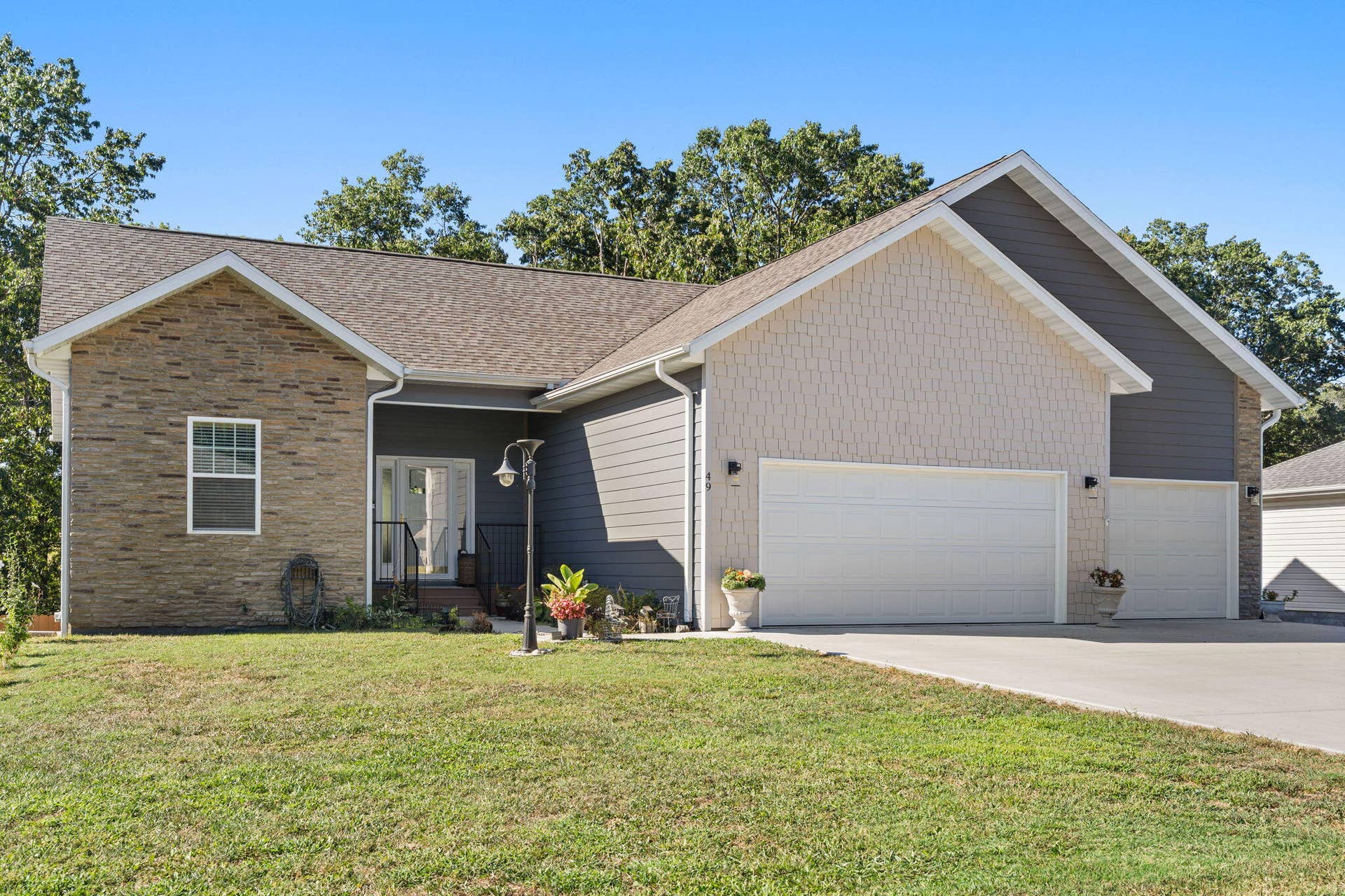 49 E Pine Lane, Reeds Spring, MO 65737 49-E-Pine-Ln-Home-Reeds-Spring