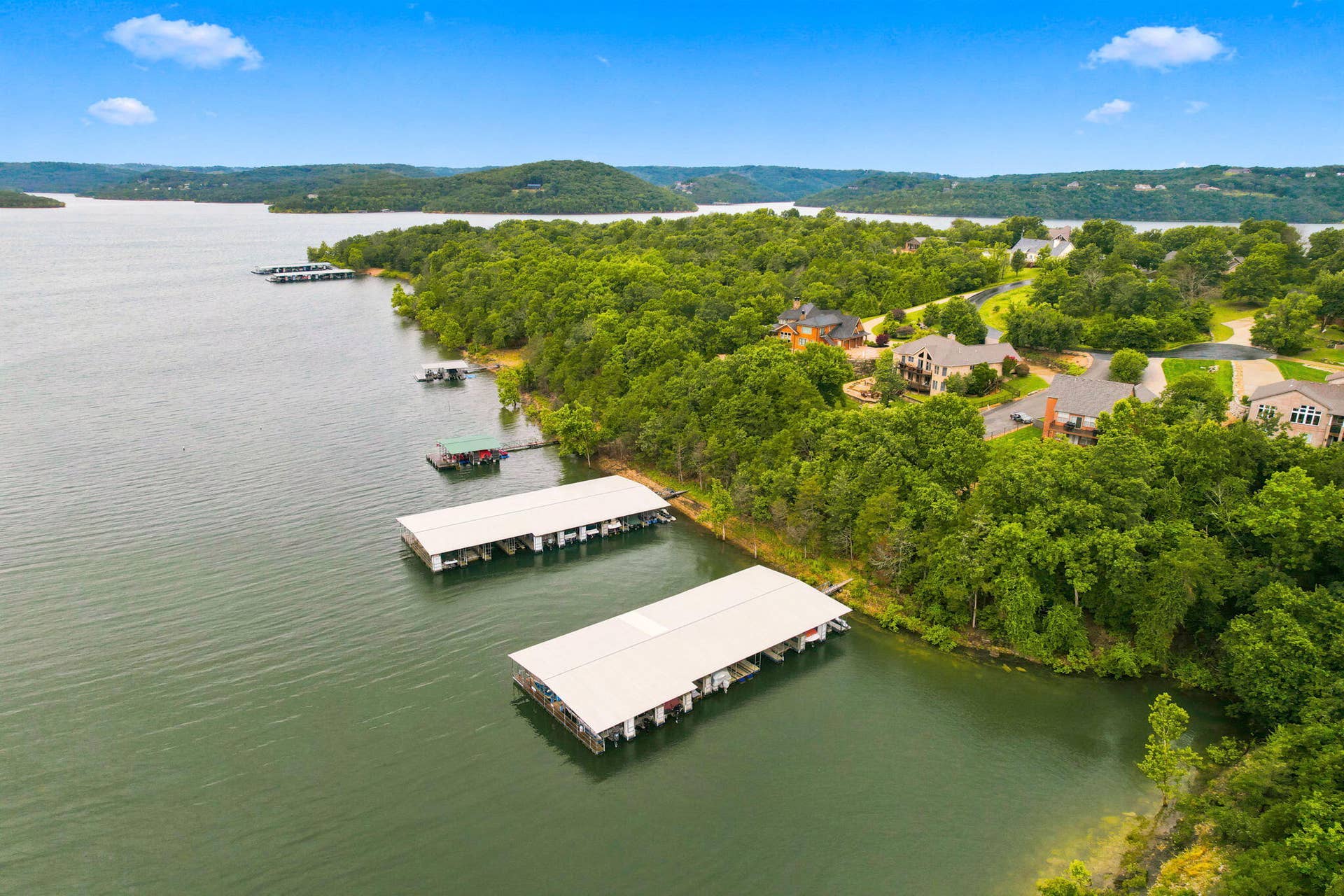 209 Richwood Lane, Branson West, MO 65737 58-web-or-mls-DJI_0041