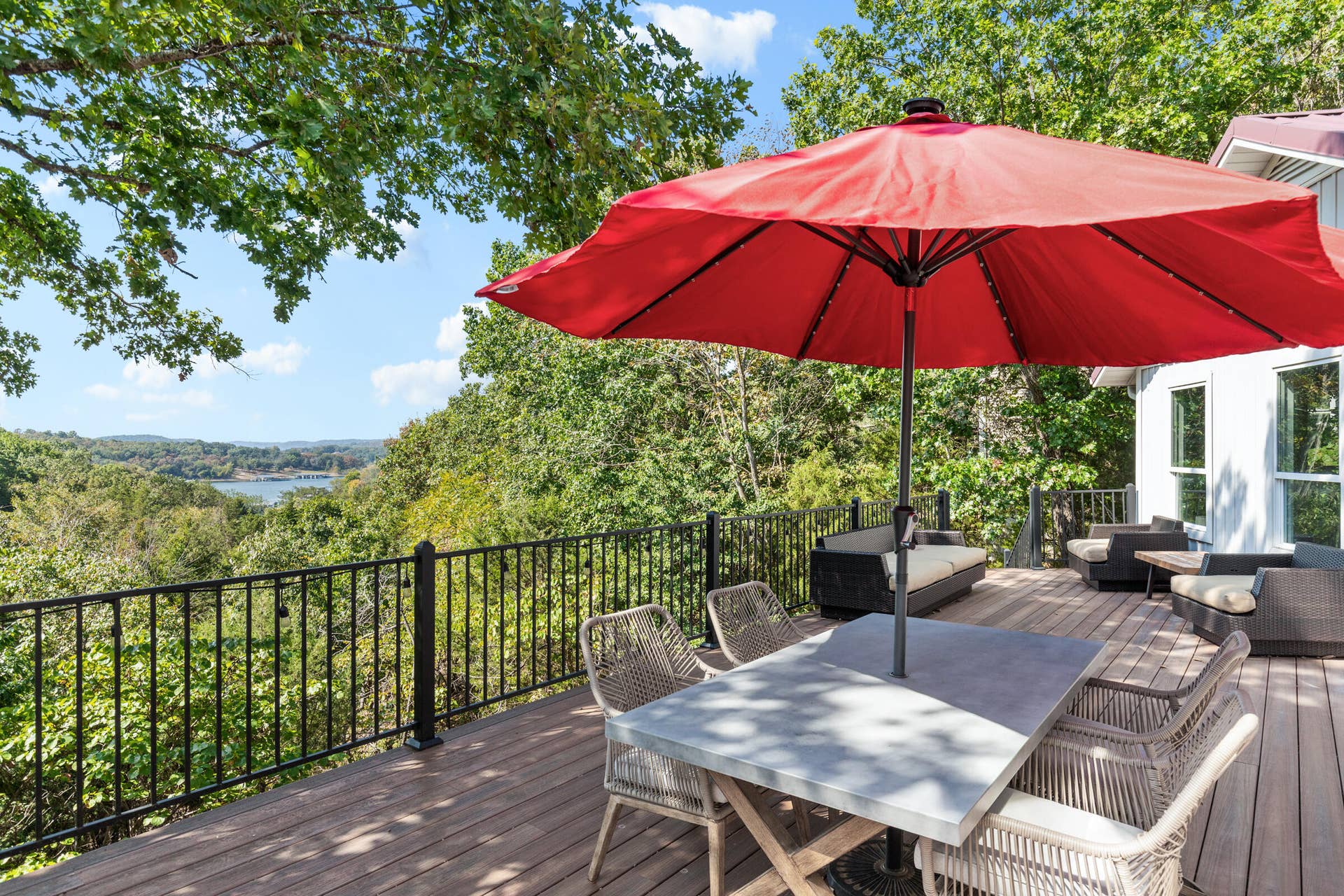 70 Stone Ledge Drive, Branson West, MO 65737 Another Option for Dining with a View