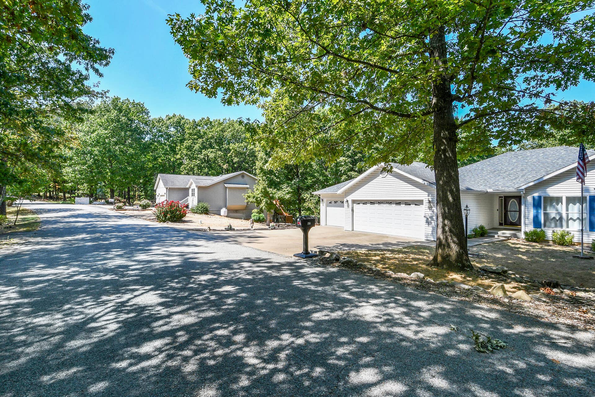 215 Queensberry Road, Branson West, MO 65737 60 04