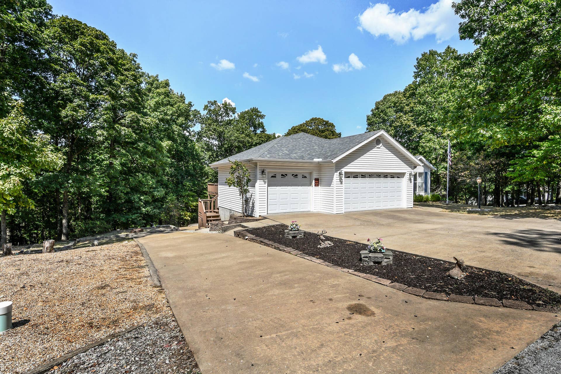 215 Queensberry Road, Branson West, MO 65737 54 04b