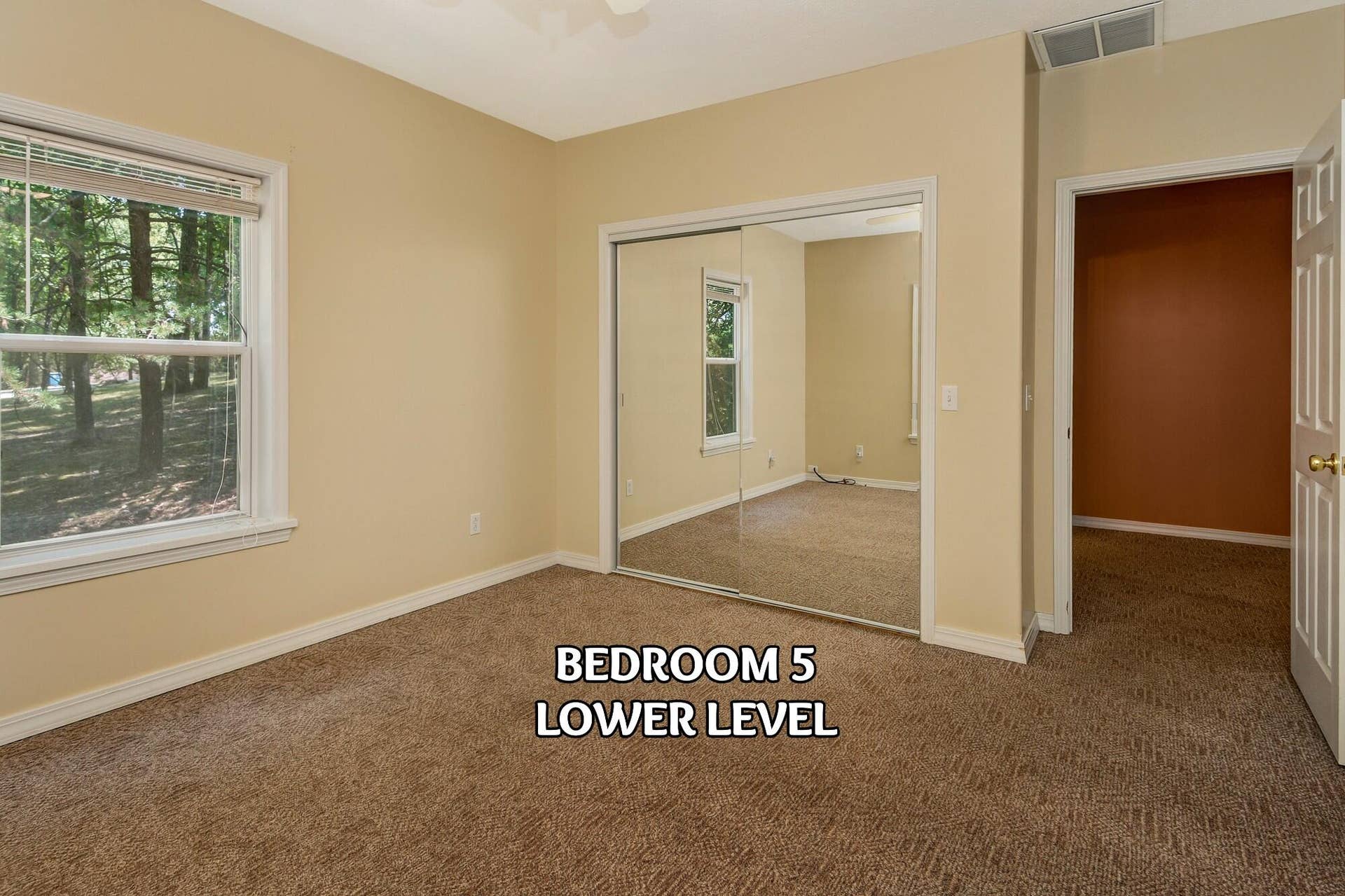 215 Queensberry Road, Branson West, MO 65737 36 44