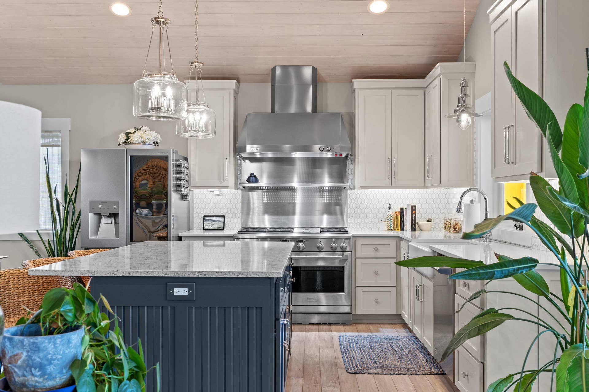 263 Omega Lane, Kimberling City, MO 65686 263-Omega-Ln-Ready-to-Entertain