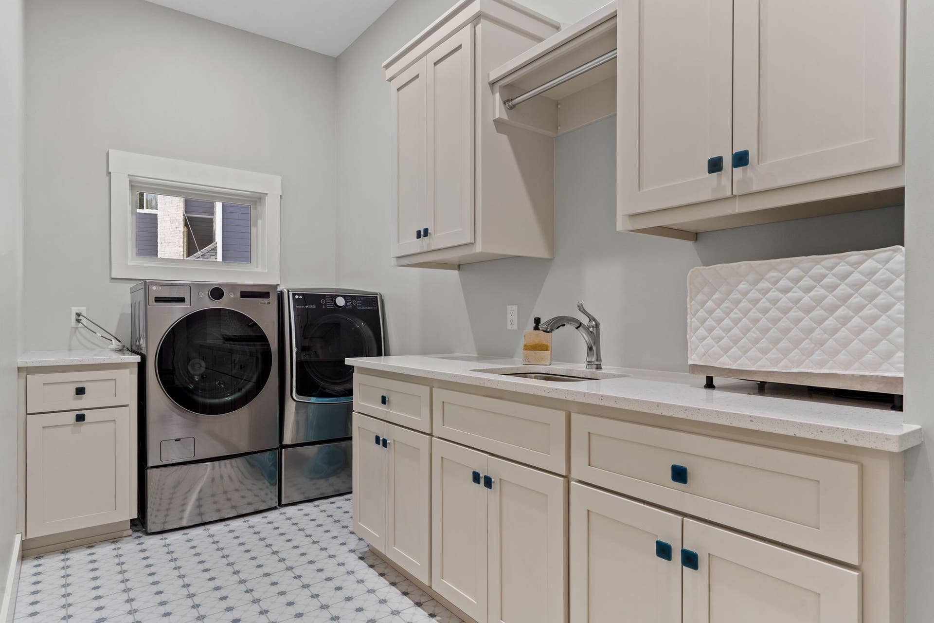 263 Omega Lane, Kimberling City, MO 65686 263-Omega-Ln-Wash-&-Fold