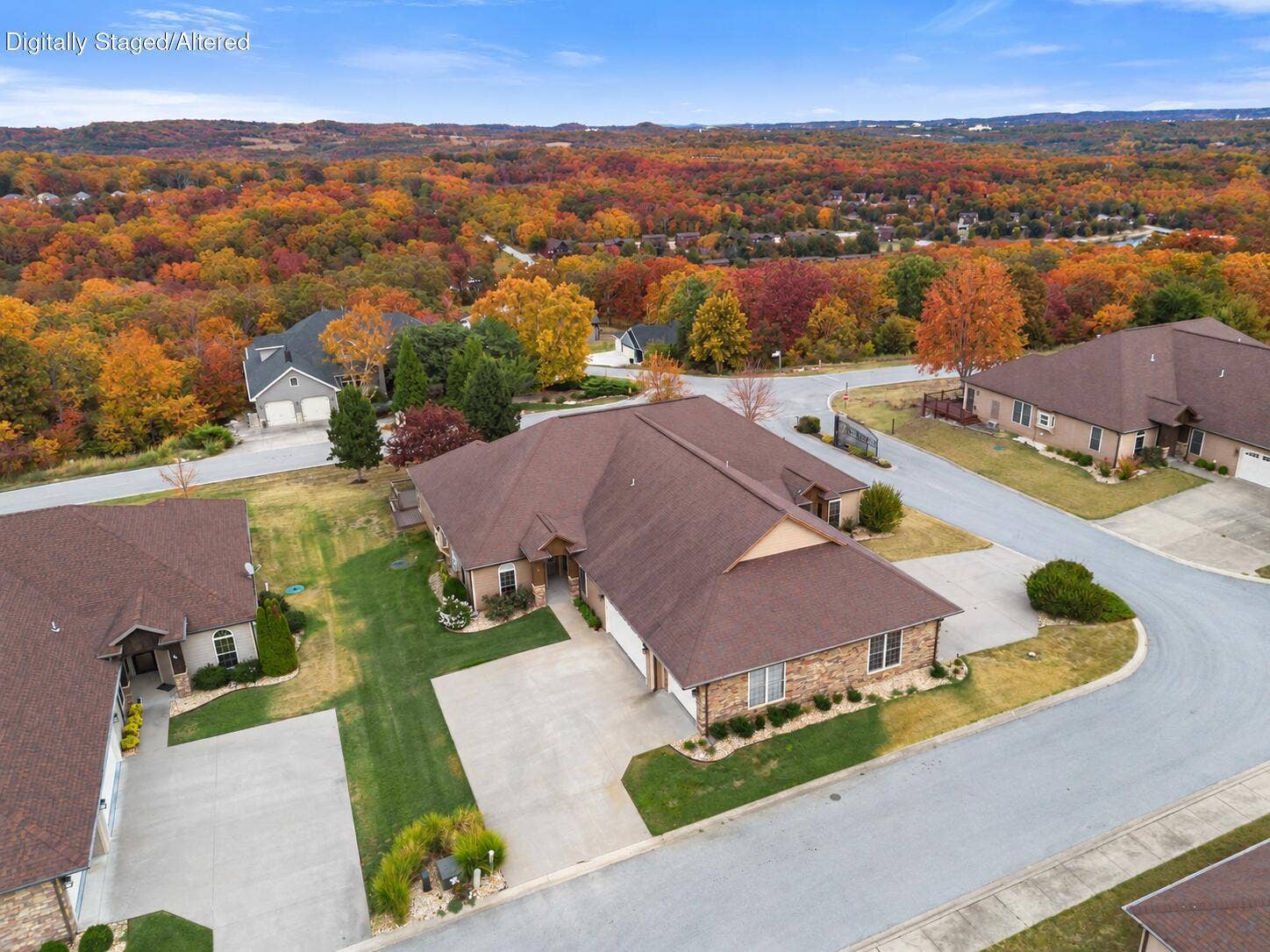 56 Mountain View Court, Branson West, MO 65737 Ozarks Home Surrounded by Autumn Foliage