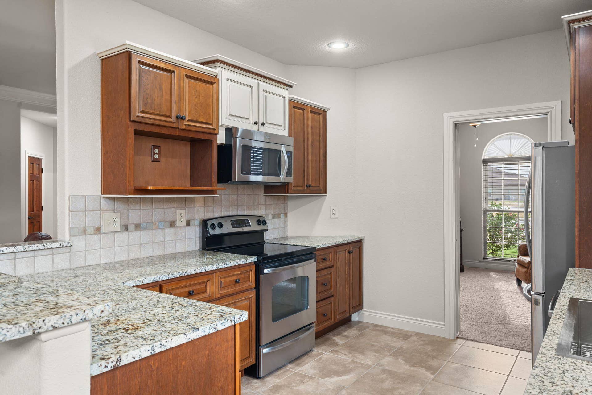 56 Mountain View Court, Branson West, MO 65737 56-Mountain-View-Ct-Lake-Life-Kitchen