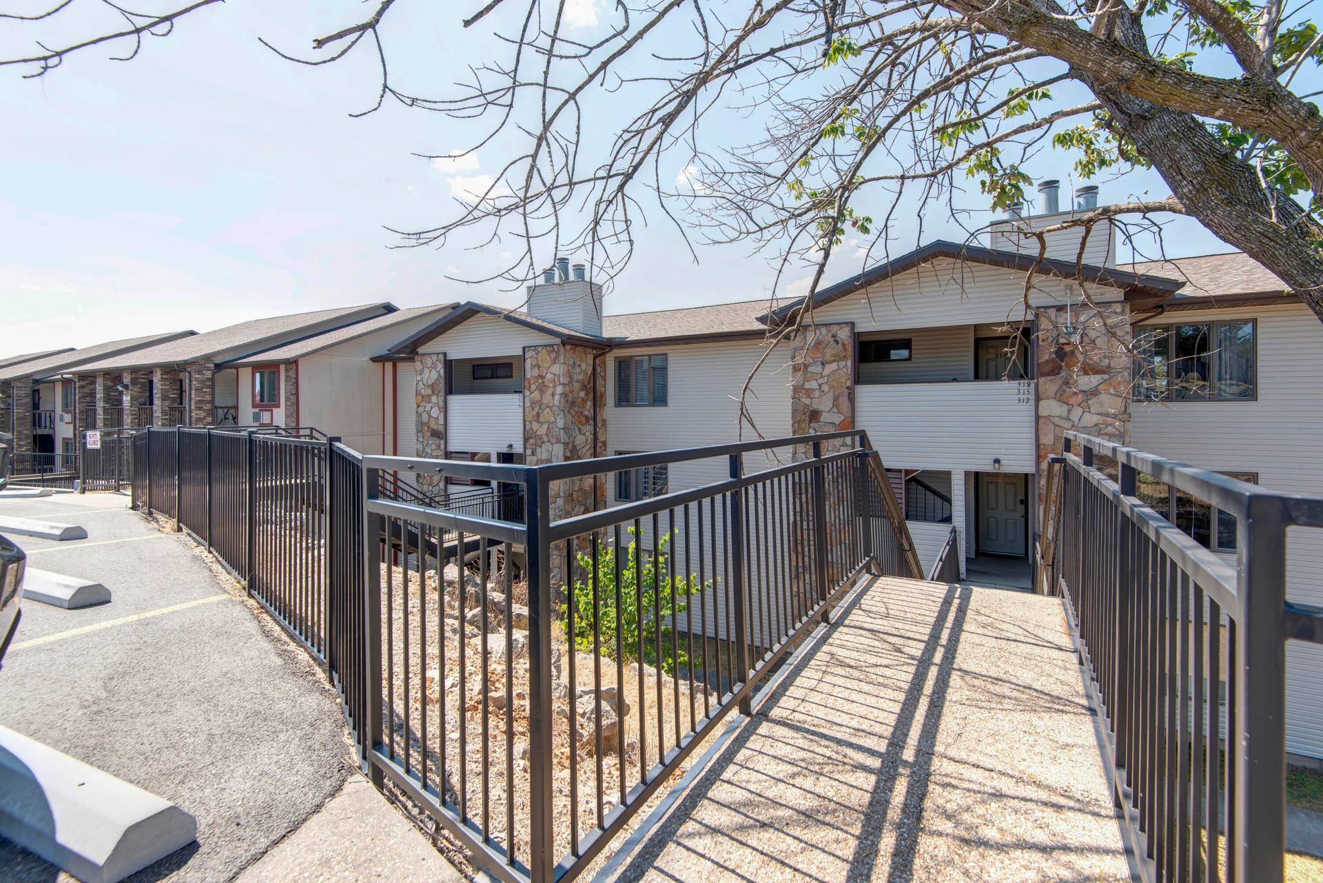 361 Anchors Point Lane, #312, Kimberling City, MO 65686 001_2_3