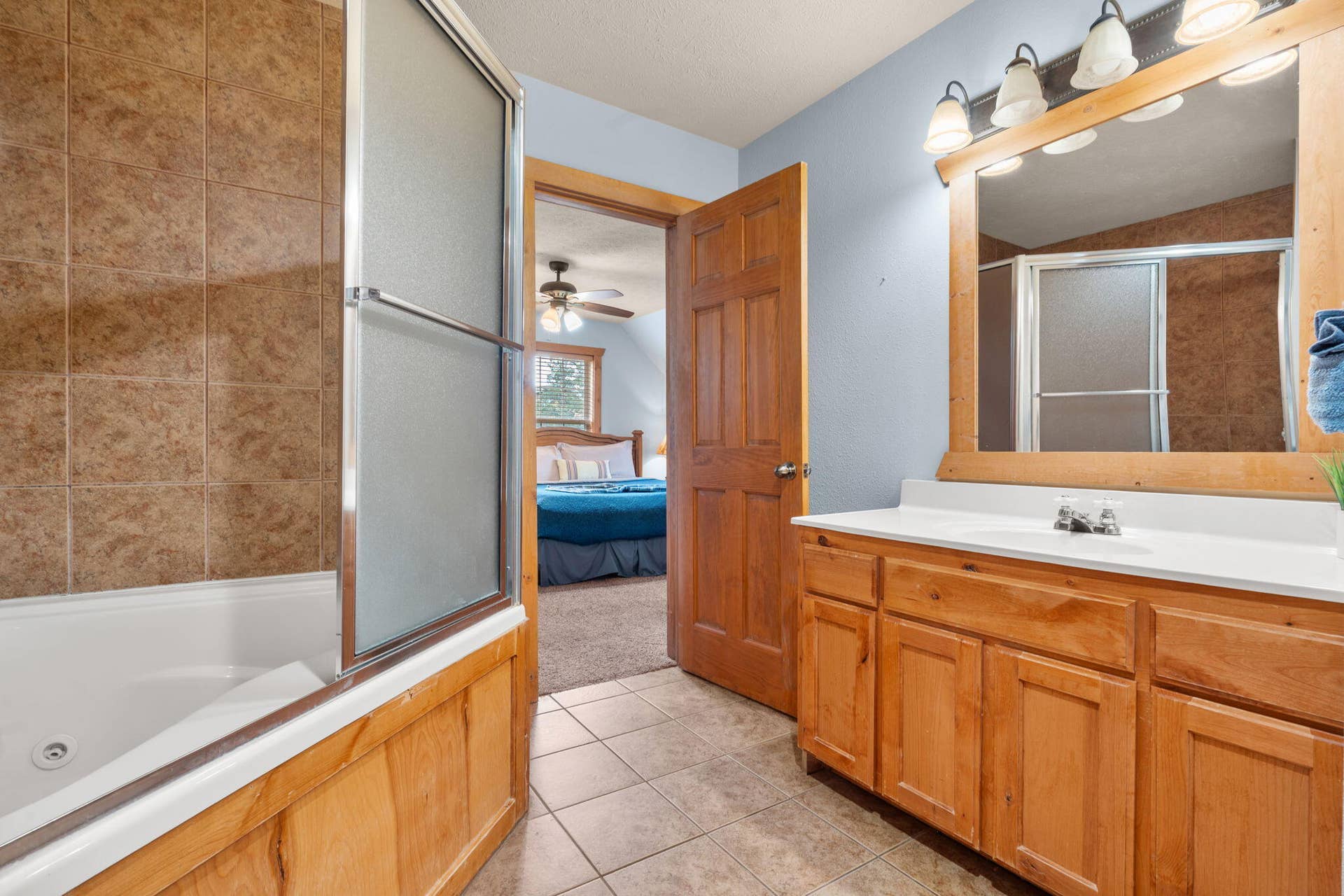 115 Baldknobber Drive, #26, Branson West, MO 65737 115-Baldknobber-Dr-Branson-Ensuite