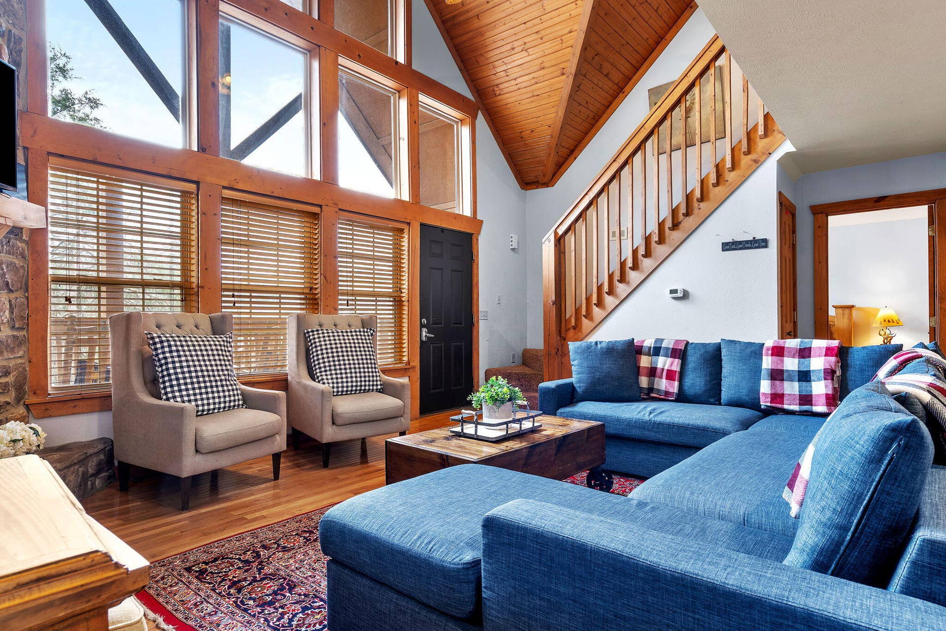 115 Baldknobber Drive, #26, Branson West, MO 65737 115-Baldknobber-Dr-Entertainment-Living