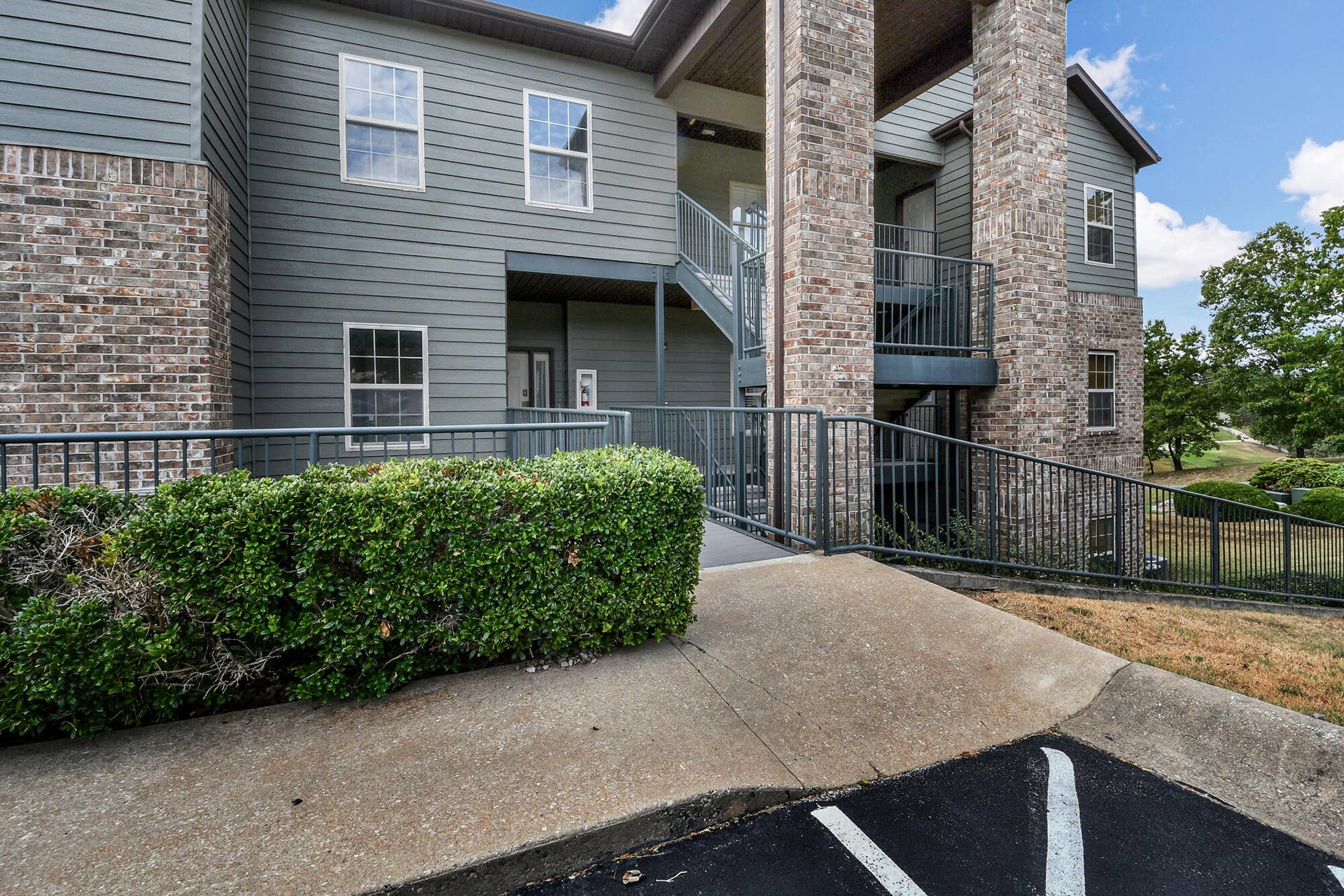 1001 Golf Drive, #15, Branson West, MO 65737 Landscaped beautifully!