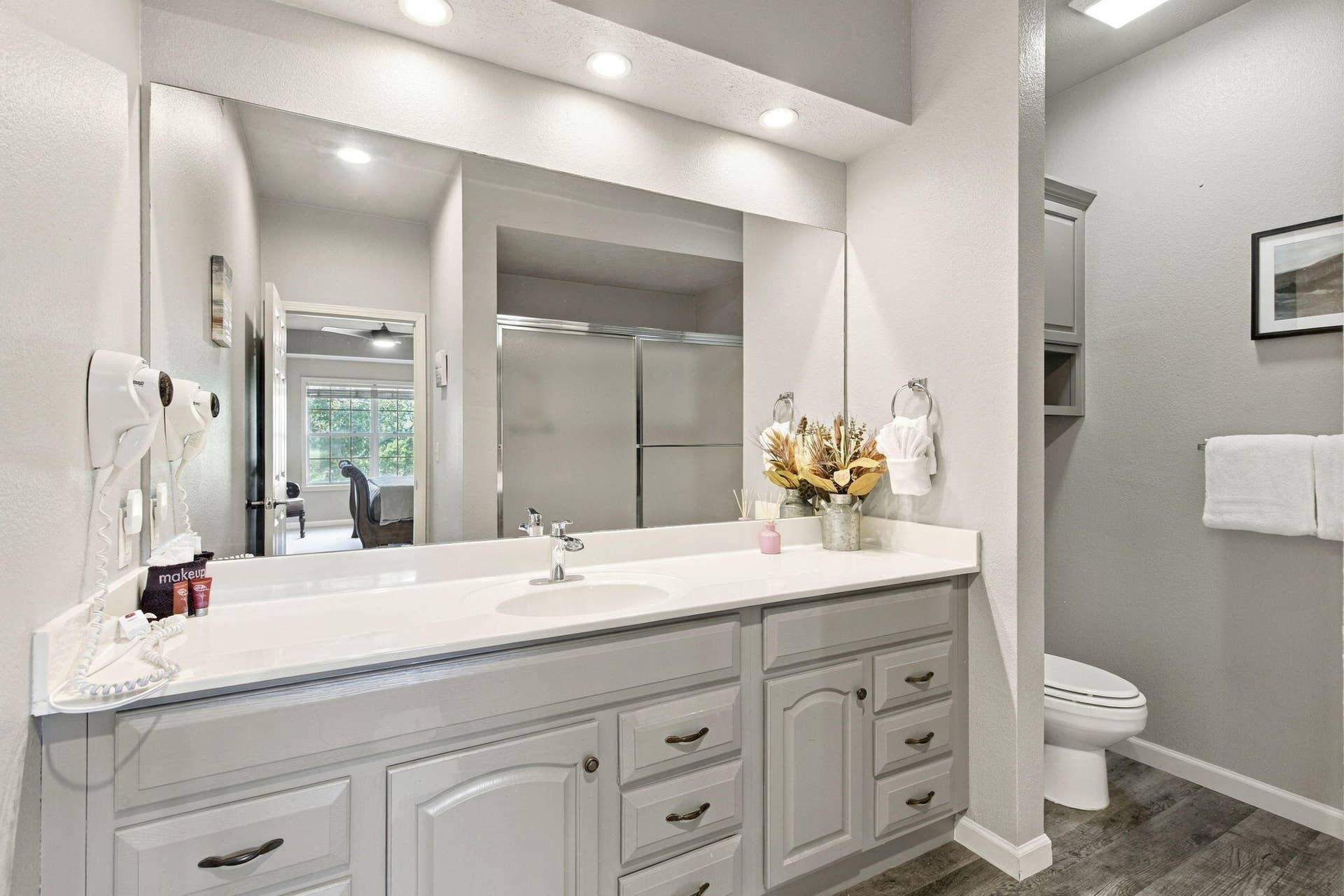 Primary En Suite Oversized Vanity