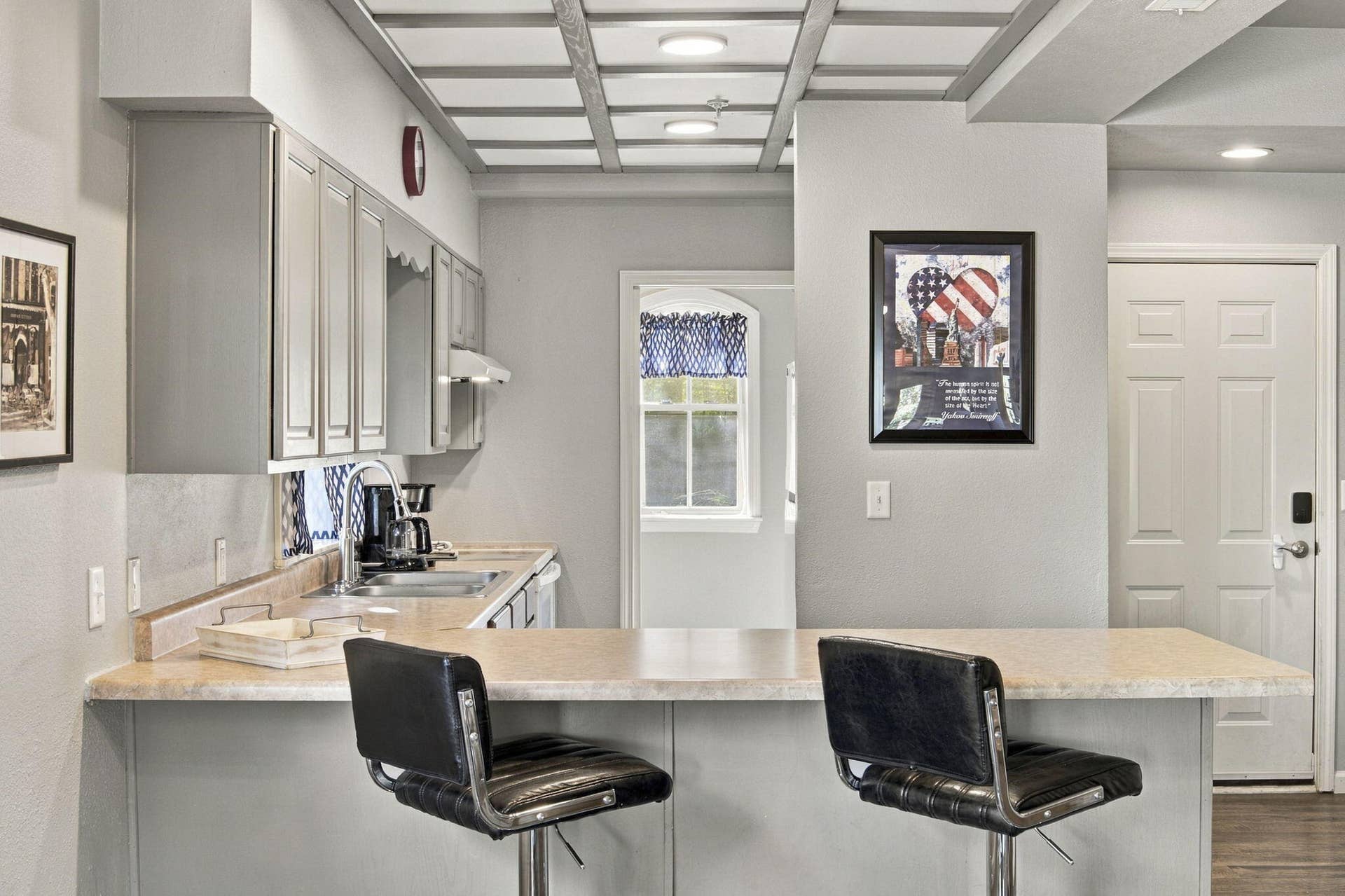 Casual Kitchen Bar Dining