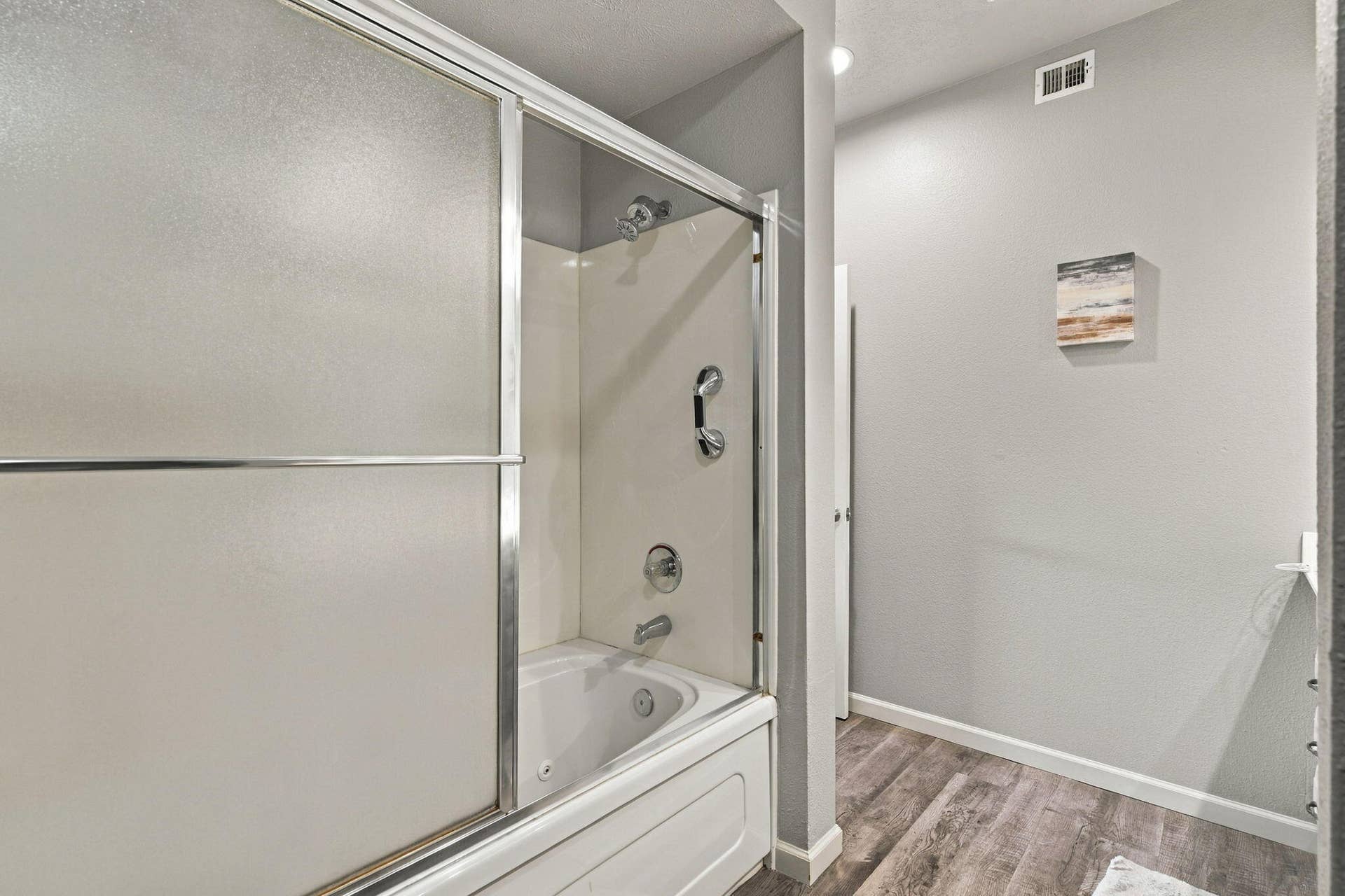 Shower/Tub Combo