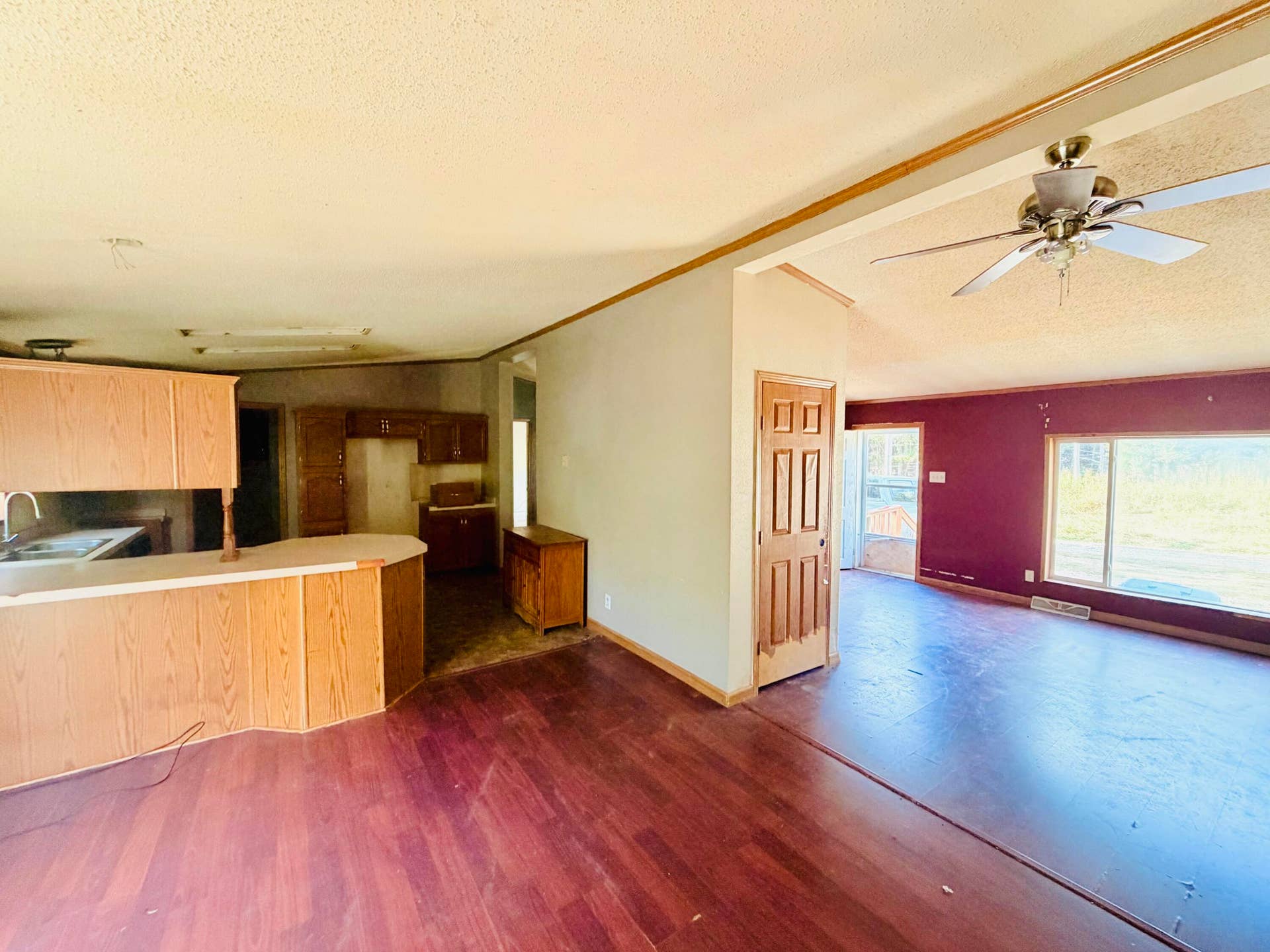 Living/Kitchen