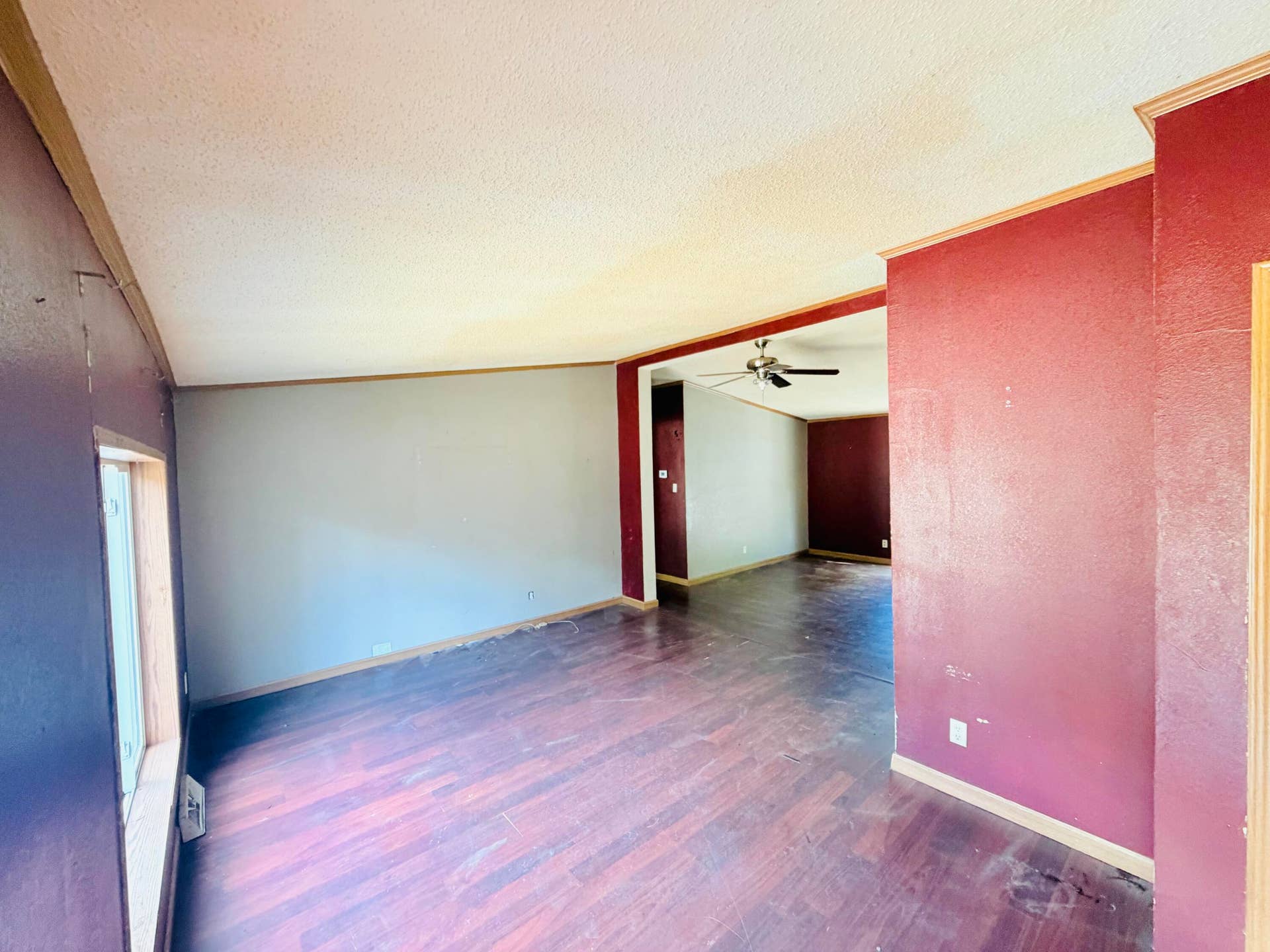 Entryway/living area