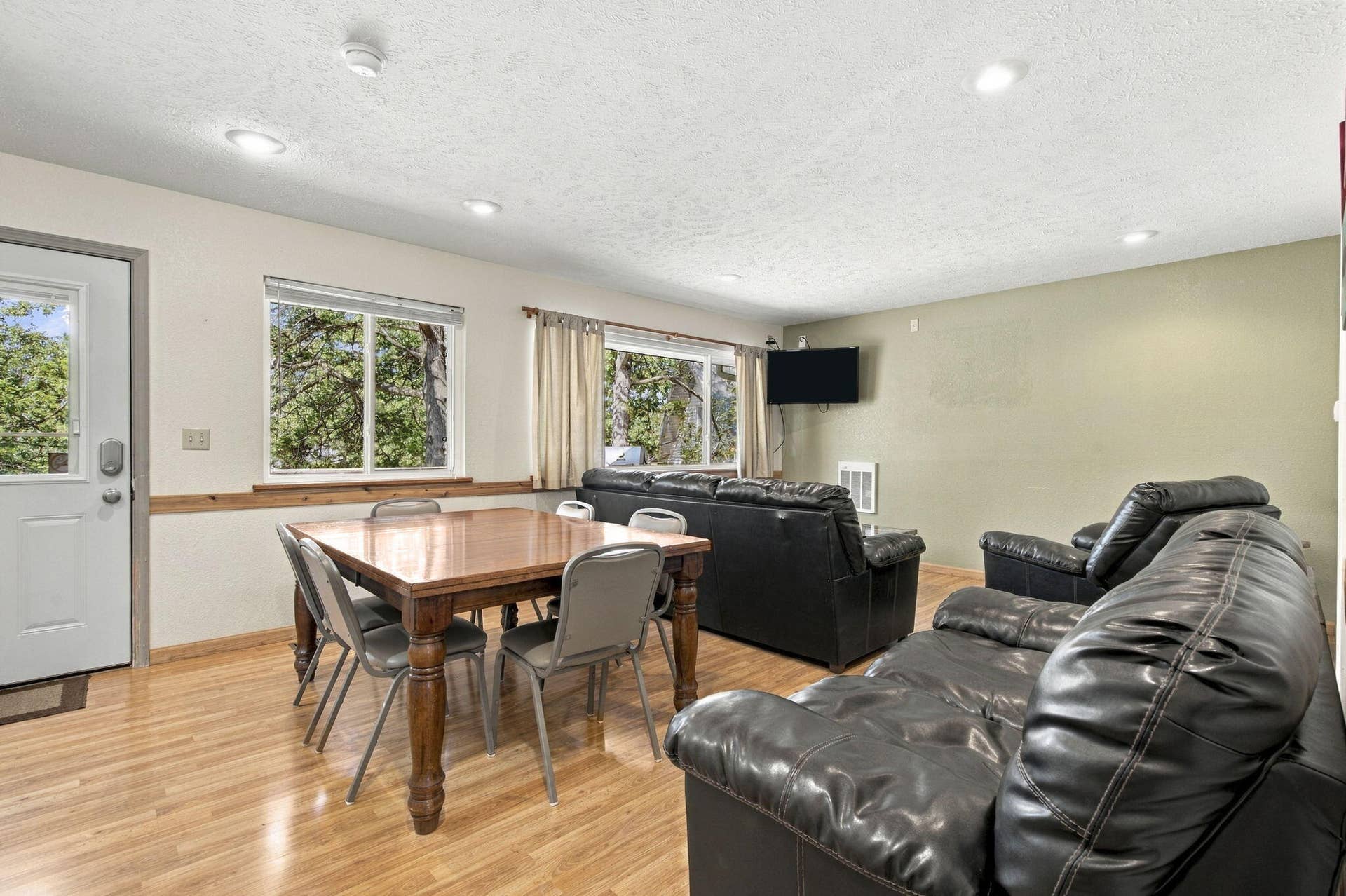 Dining/Living
