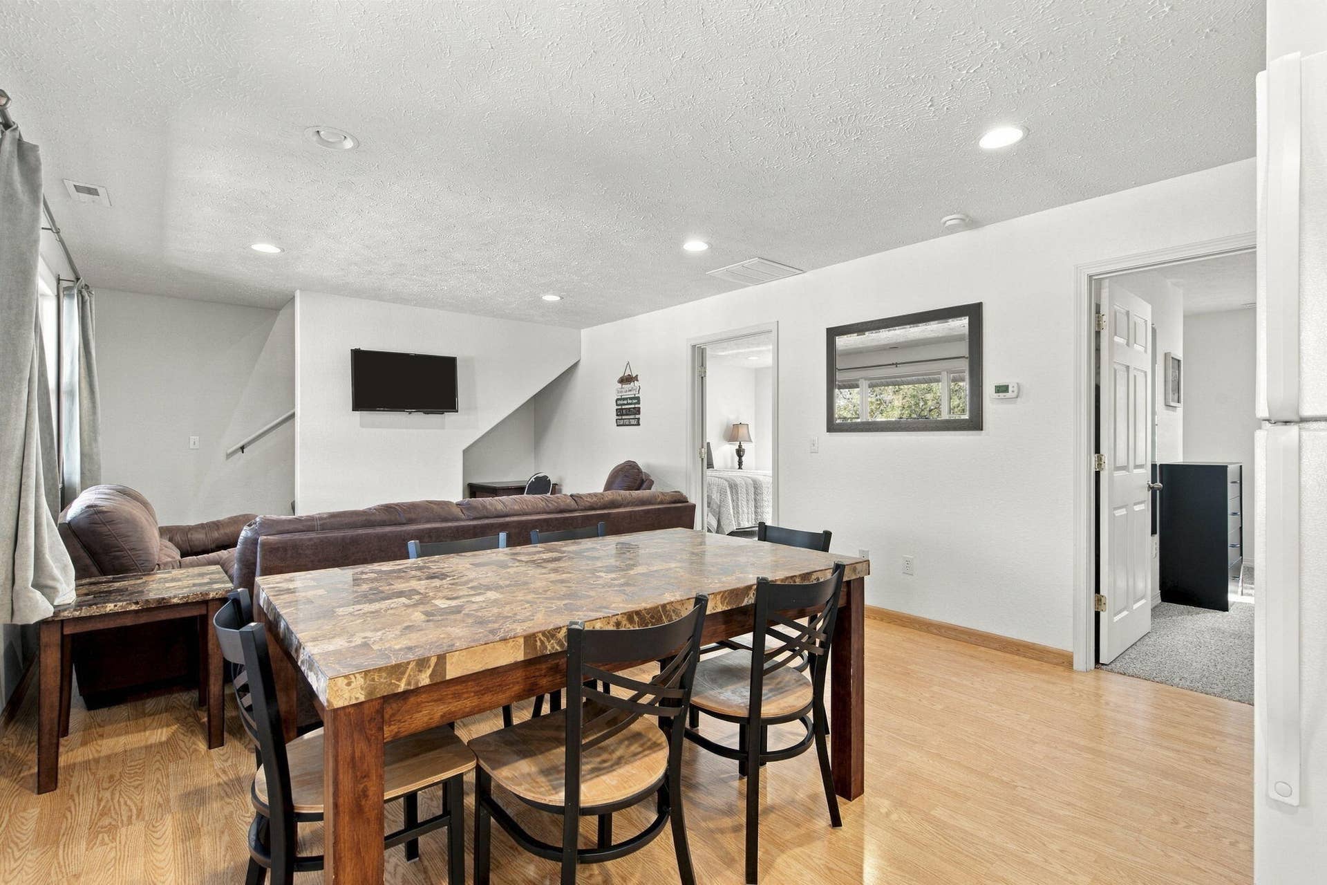 423 & 425 Eagle Drive, Reeds Spring, MO 65737 Unit 23 Living/Dining