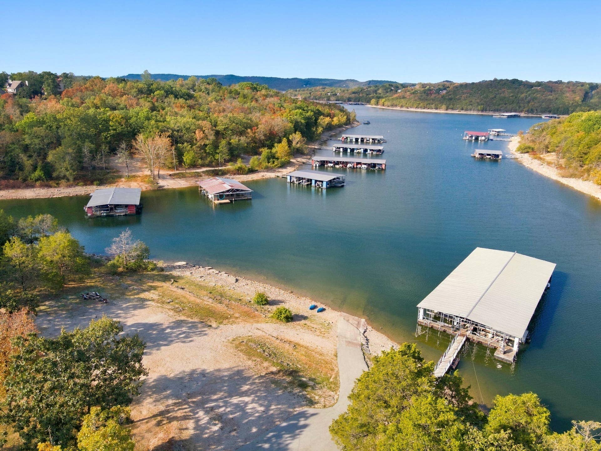 423 & 425 Eagle Drive, Reeds Spring, MO 65737 Boat Dock
