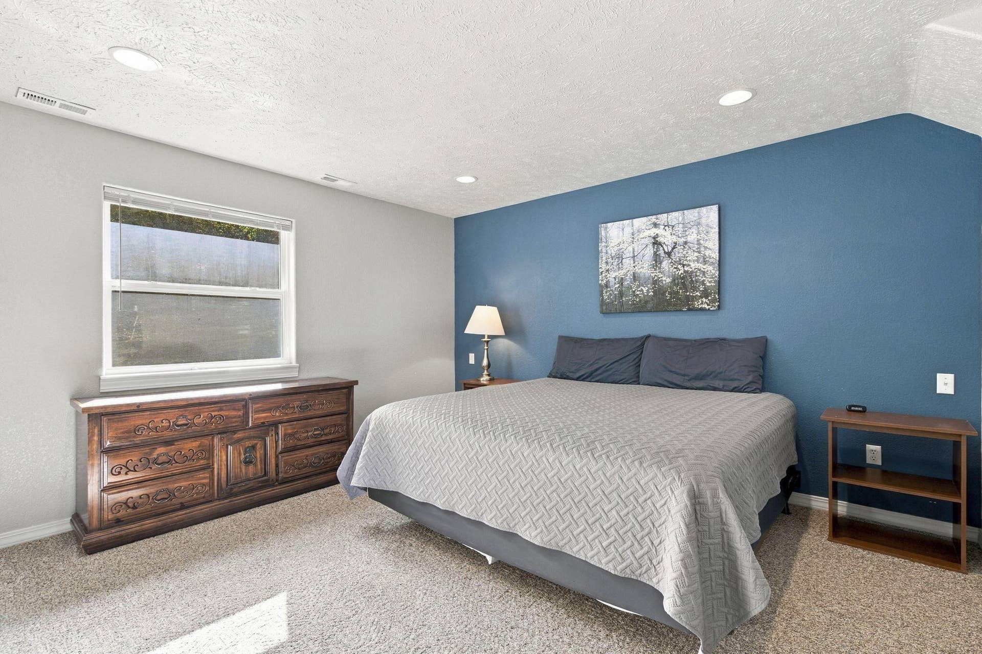 423 Eagle Drive, Reeds Spring, MO 65737 Bedroom 1