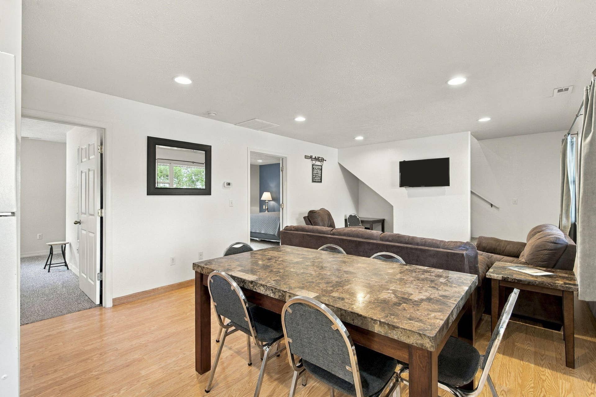 423 Eagle Drive, Reeds Spring, MO 65737 Dining Area