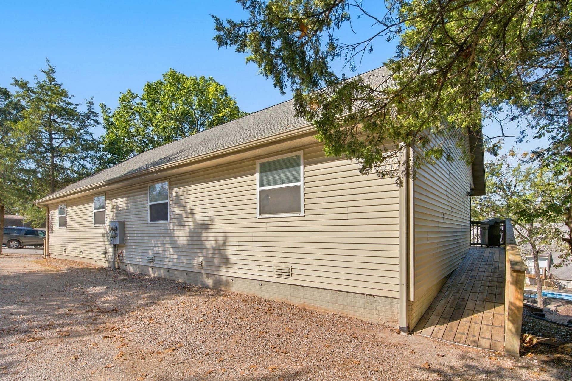 425 Eagle Drive, Reeds Spring, MO 65737 Back Of The Duplex