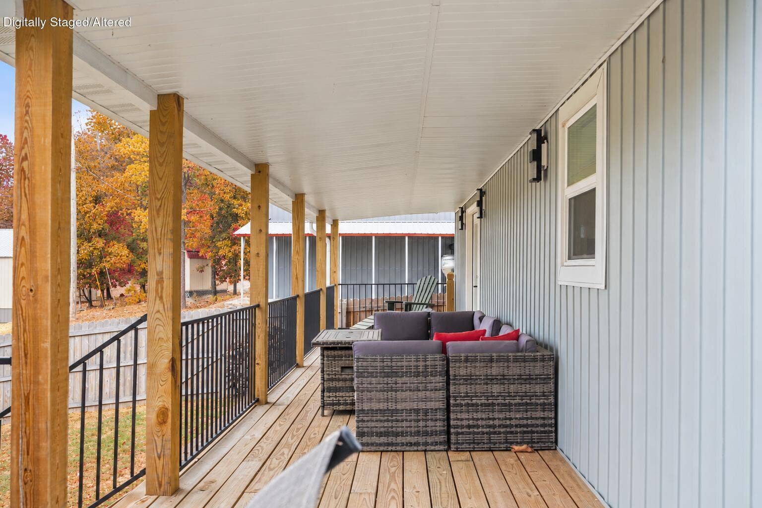 119 Teepee Lane, Kimberling City, MO 65686 Lakefront Ozarks Home in Fall-6