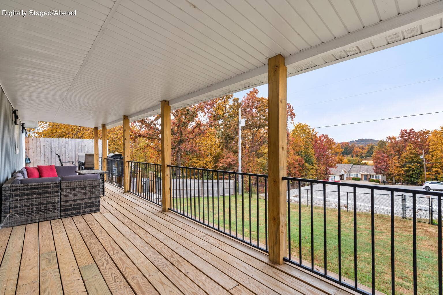 119 Teepee Lane, Kimberling City, MO 65686 Ozarks Home Framed in Fall Foliage-7