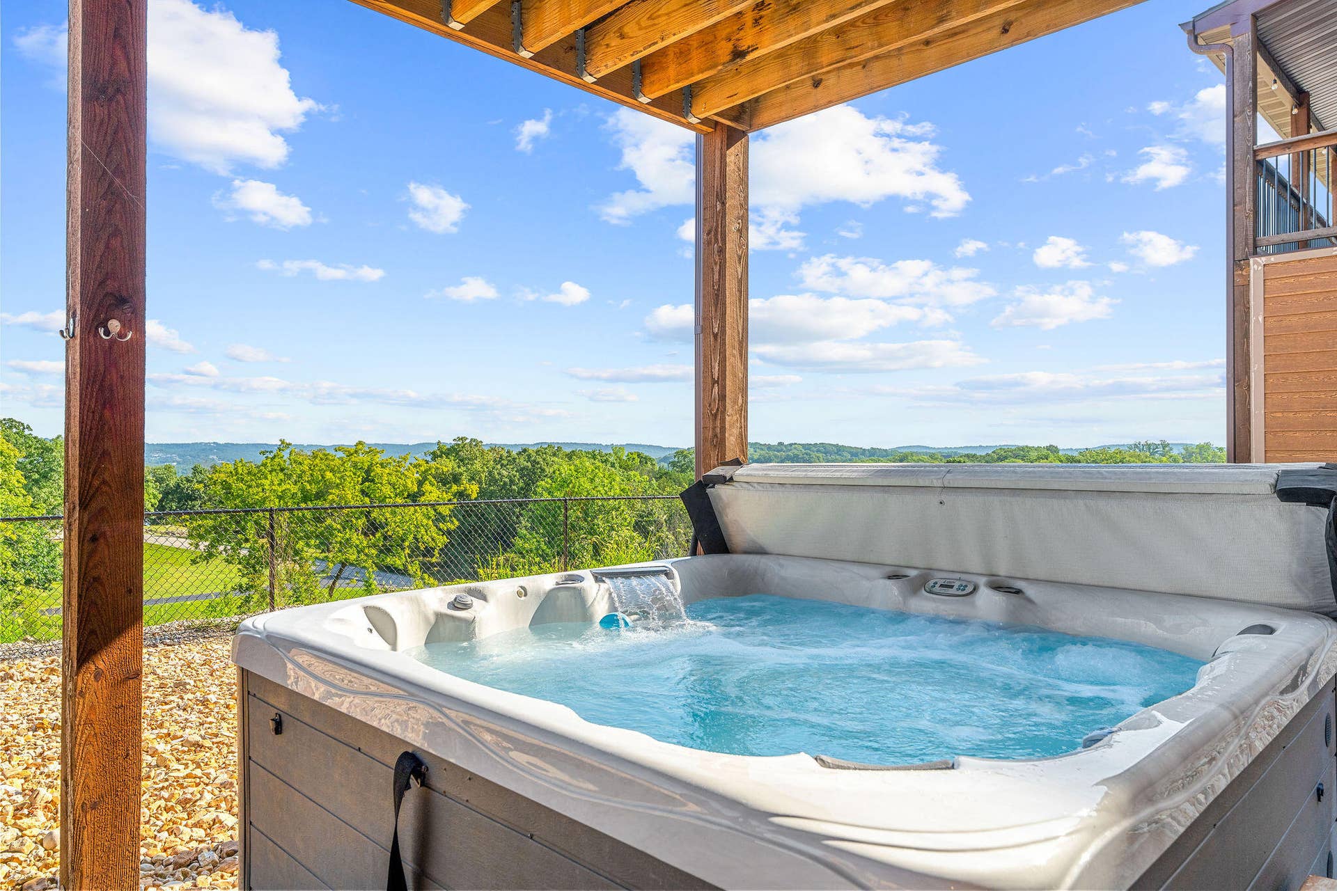 141 Pioneer Peak Road, Kimberling City, MO 65686 SDD03273