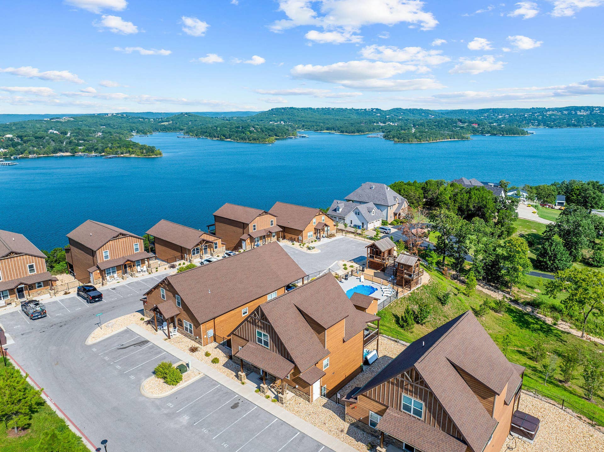 141 Pioneer Peak Road, Kimberling City, MO 65686 DJI_20260811100235_0011_D