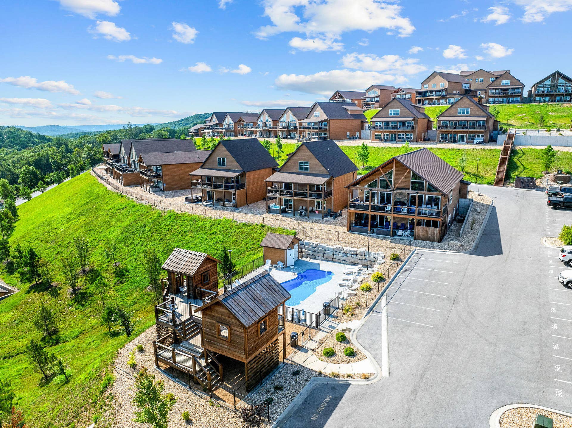 141 Pioneer Peak Road, Kimberling City, MO 65686 DJI_20260811100326_0026_D