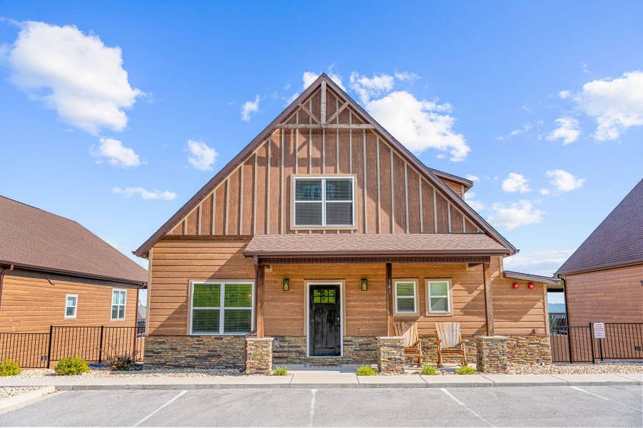 Property photo for 141 Pioneer Peak Road, Kimberling City, MO