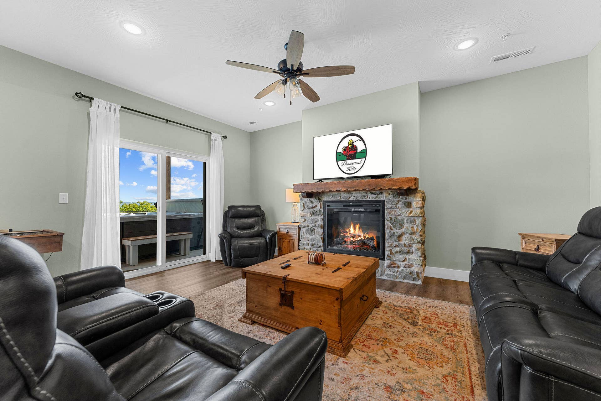 141 Pioneer Peak Road, Kimberling City, MO 65686 SDD03233