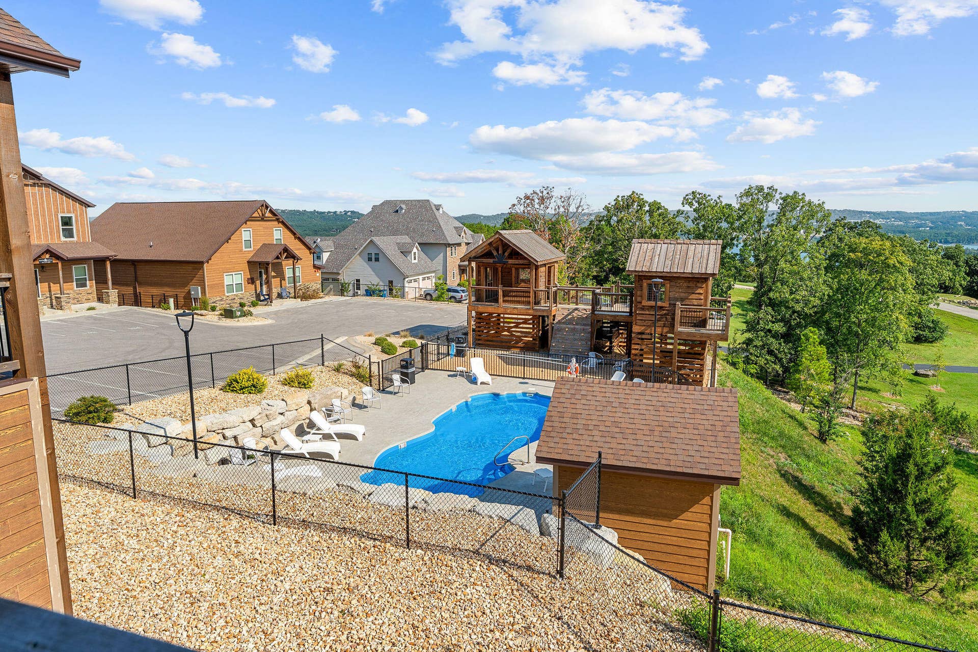 141 Pioneer Peak Road, Kimberling City, MO 65686 SDD03391