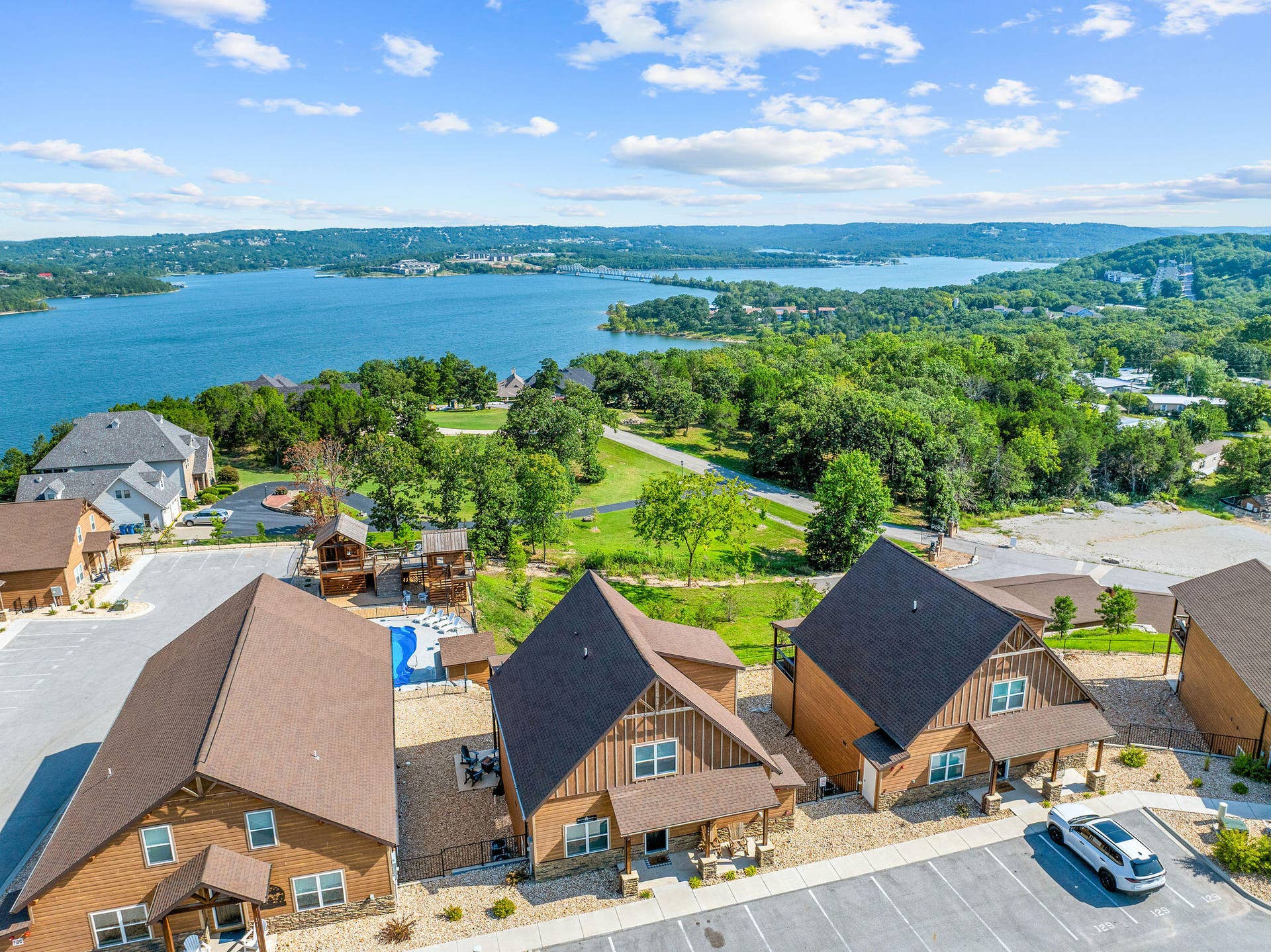 141 Pioneer Peak Road, Kimberling City, MO 65686 DJI_20260811100225_0006_D