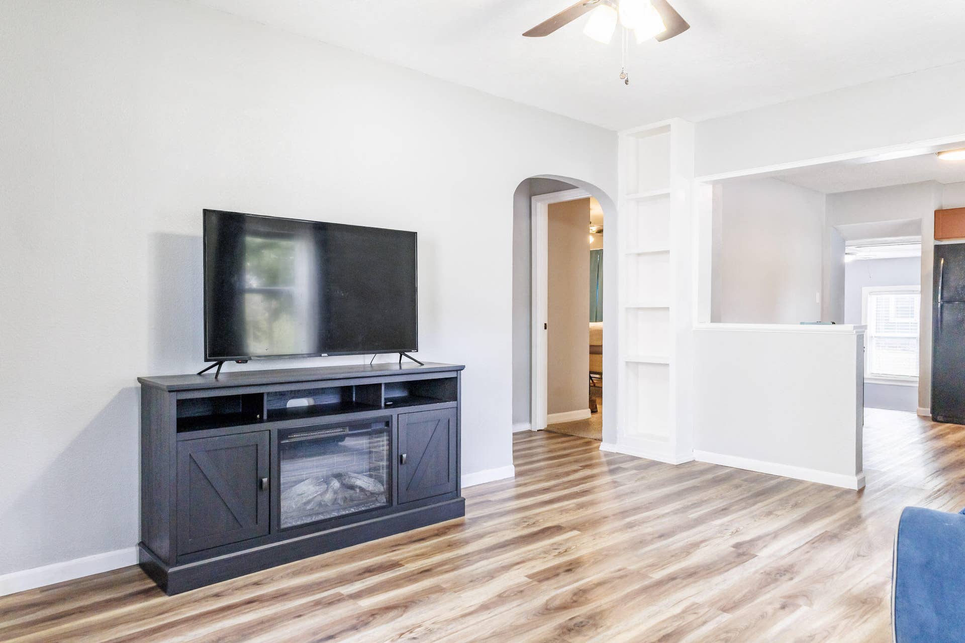 1872 N Broadway Avenue, Springfield, MO 65803 637