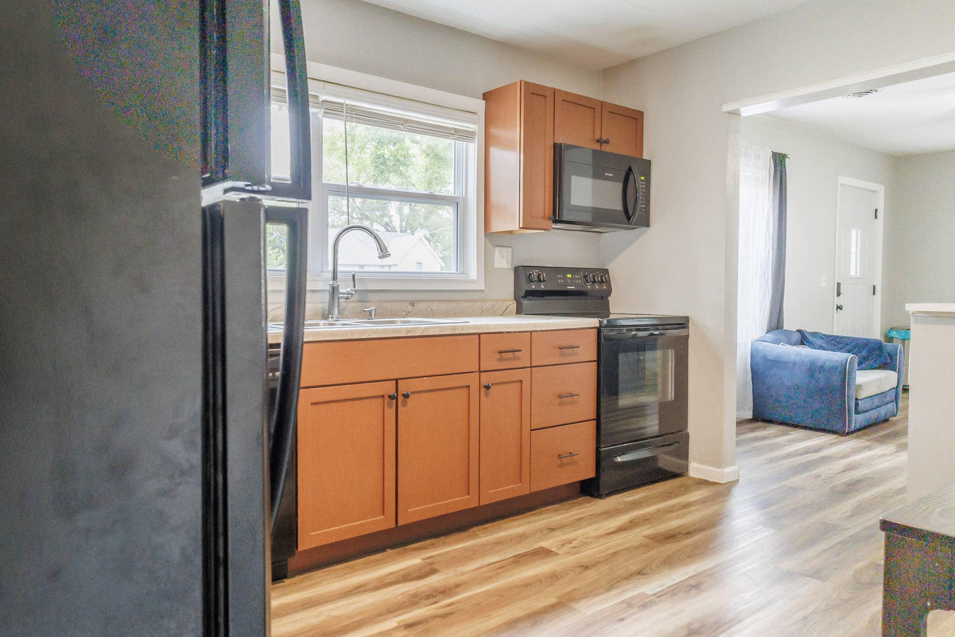 1872 N Broadway Avenue, Springfield, MO 65803 666