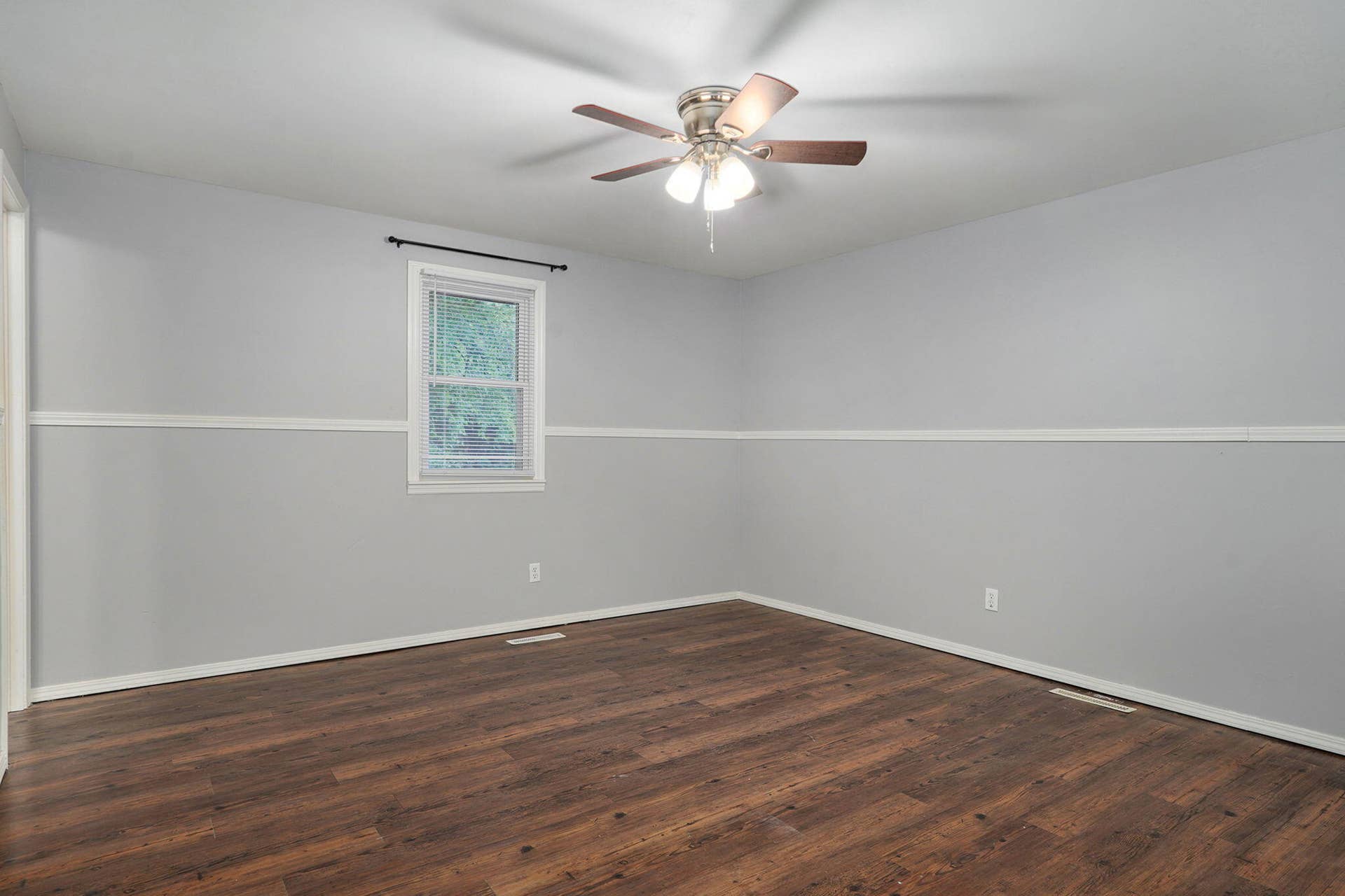 2653 W Blackburn Dr-13