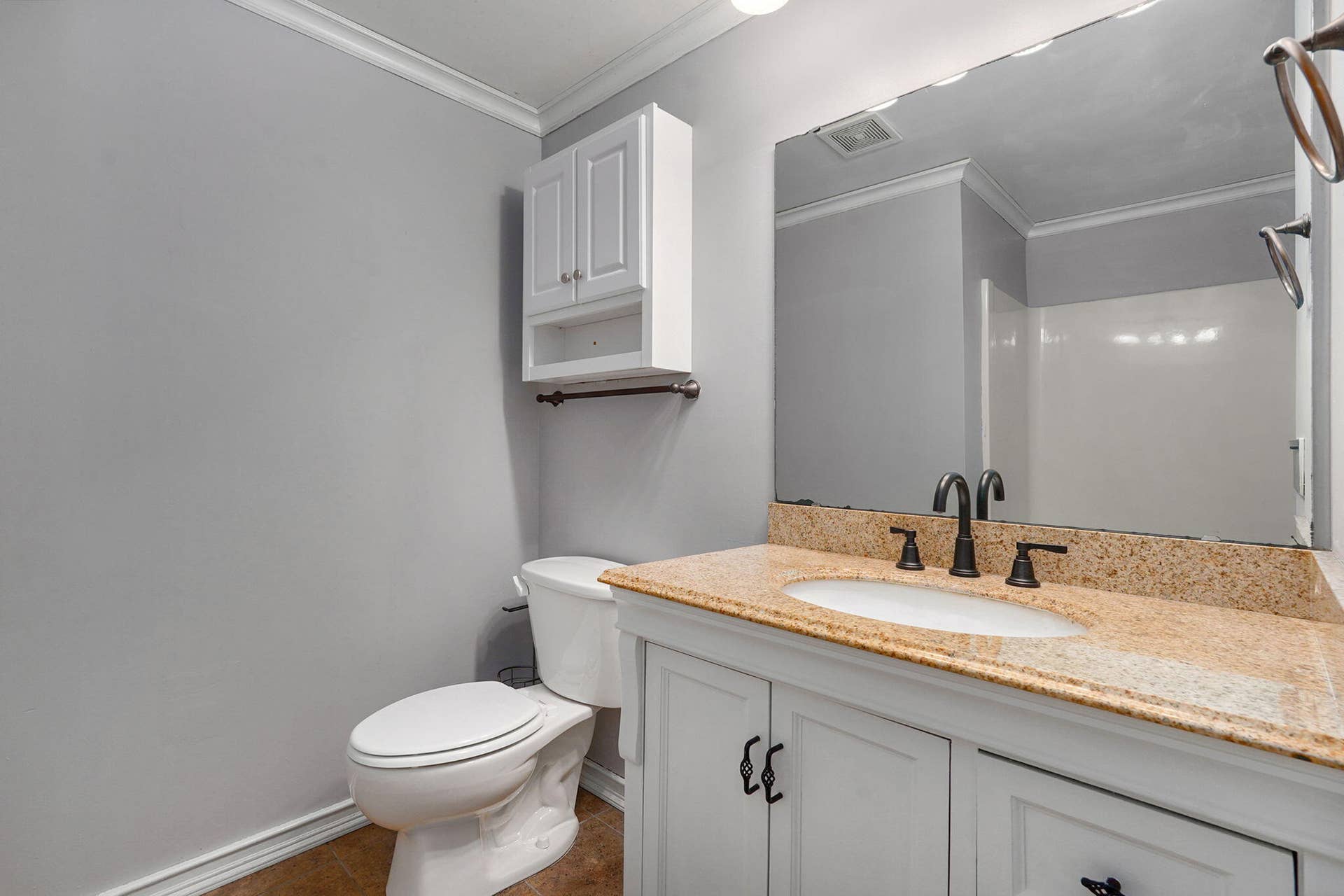 2653 W Blackburn Dr-18